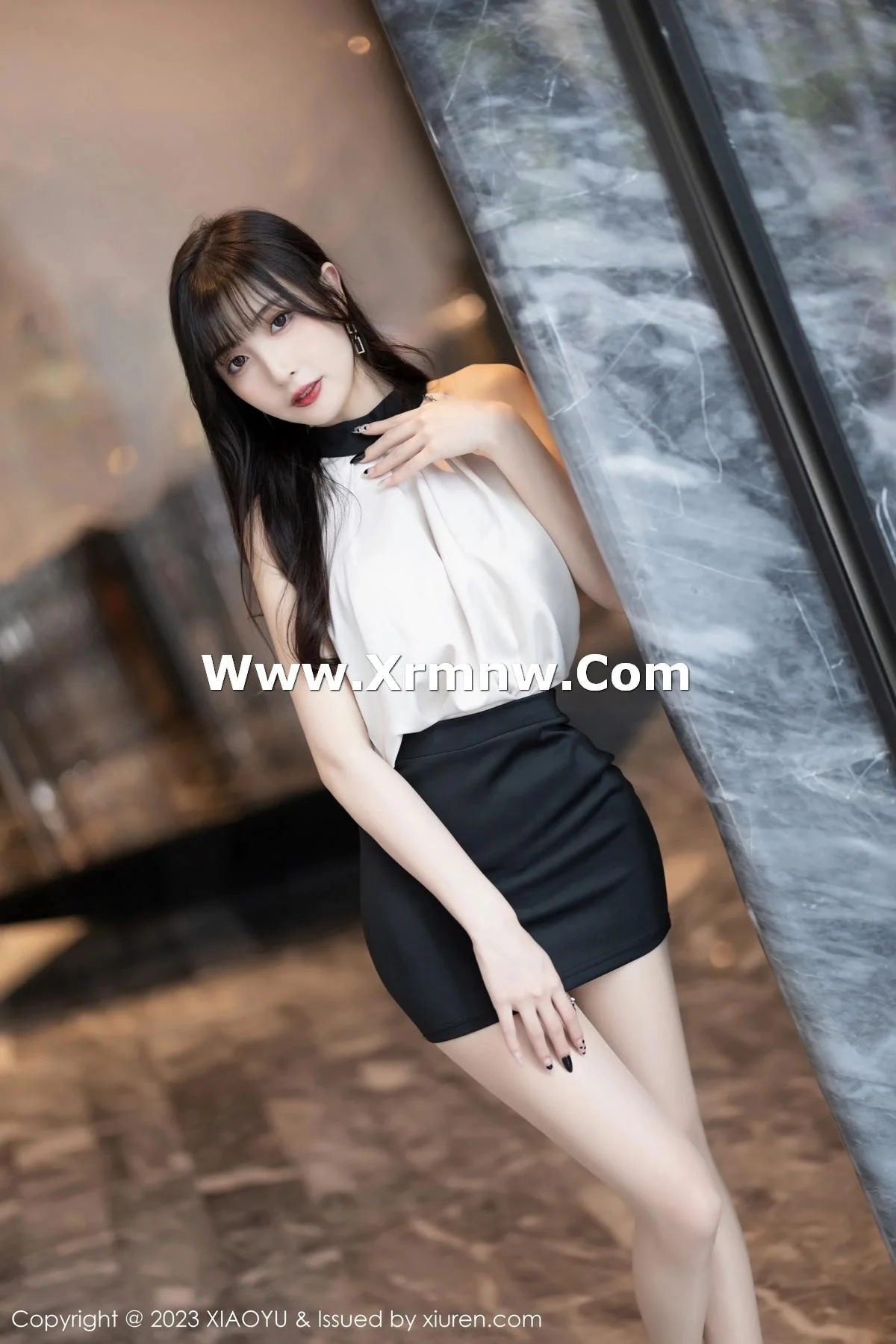 林星阑浅色上衣配黑短裙+粉色蕾丝内衣秀曼妙身姿绝美写真 第 48 张