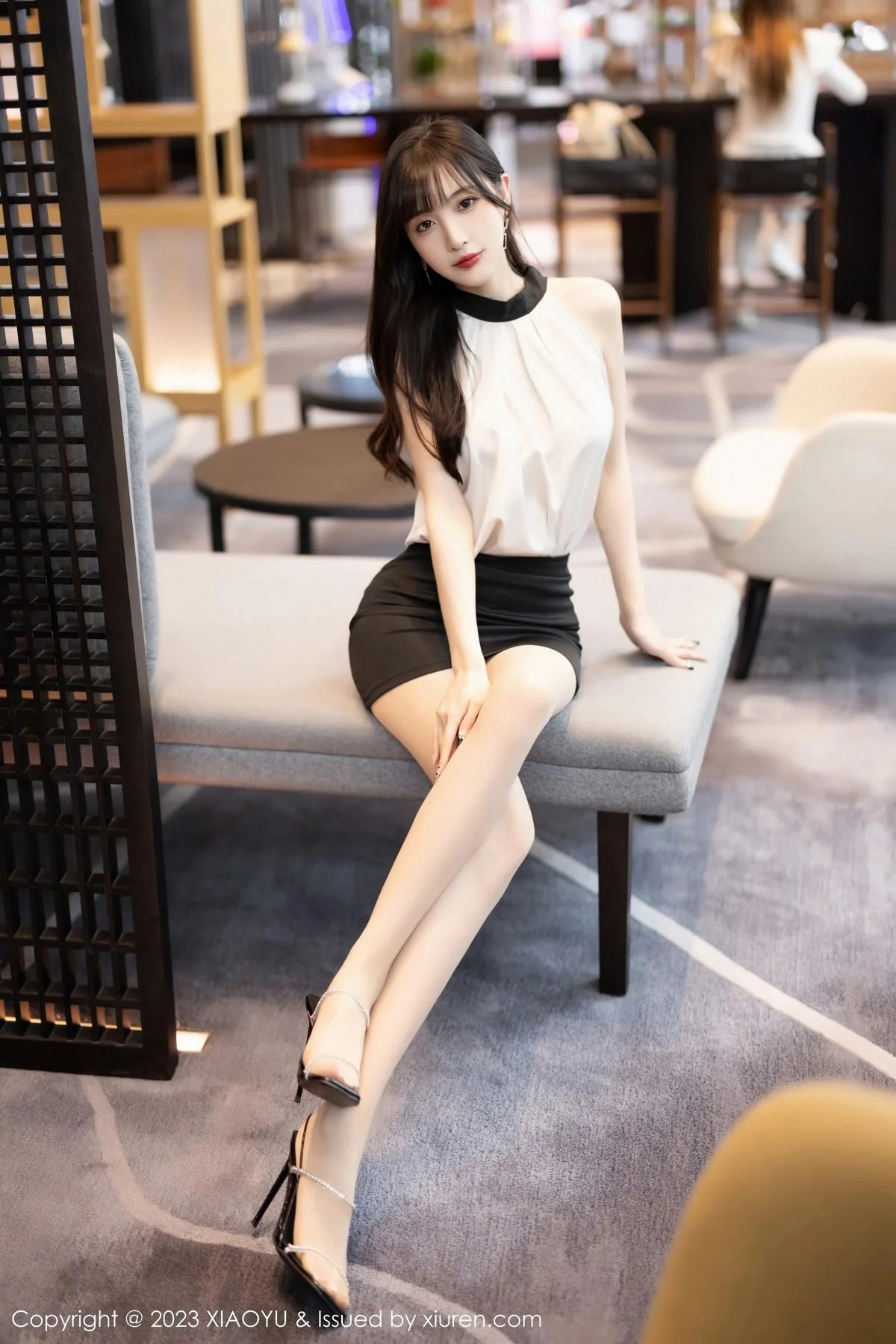 林星阑浅色上衣配黑短裙+粉色蕾丝内衣秀曼妙身姿绝美写真 第 68 张