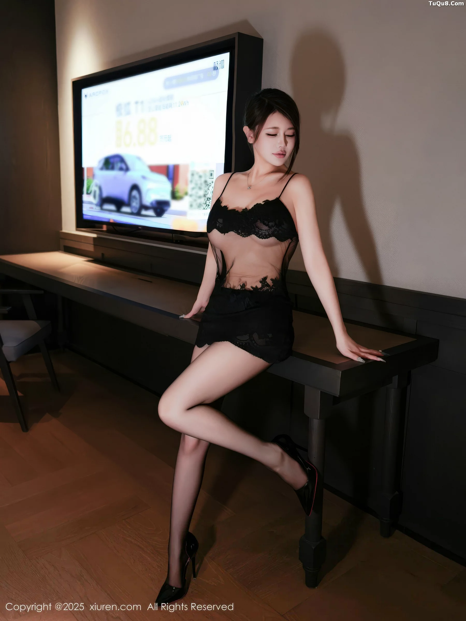 甜妮性感黑色情趣内衣配超薄黑丝秀丰腴身姿迷人绝美写真 第 42 张