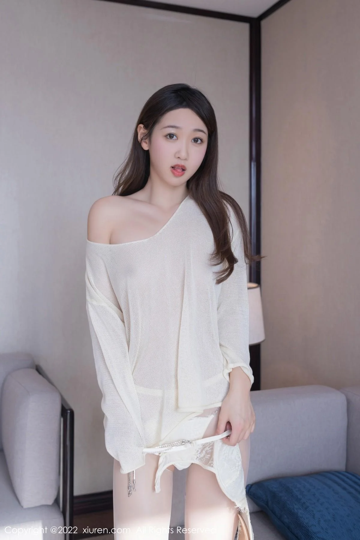唐安琪珠三角旅拍脱白色清透上衣露蕾丝内衣撩人绝美写真 第 48 张