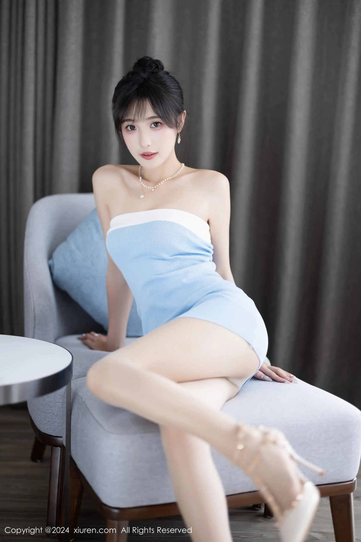 林星阑情趣修女服+蓝色服饰配超薄白丝秀曼妙身姿绝美写真 第 9 张