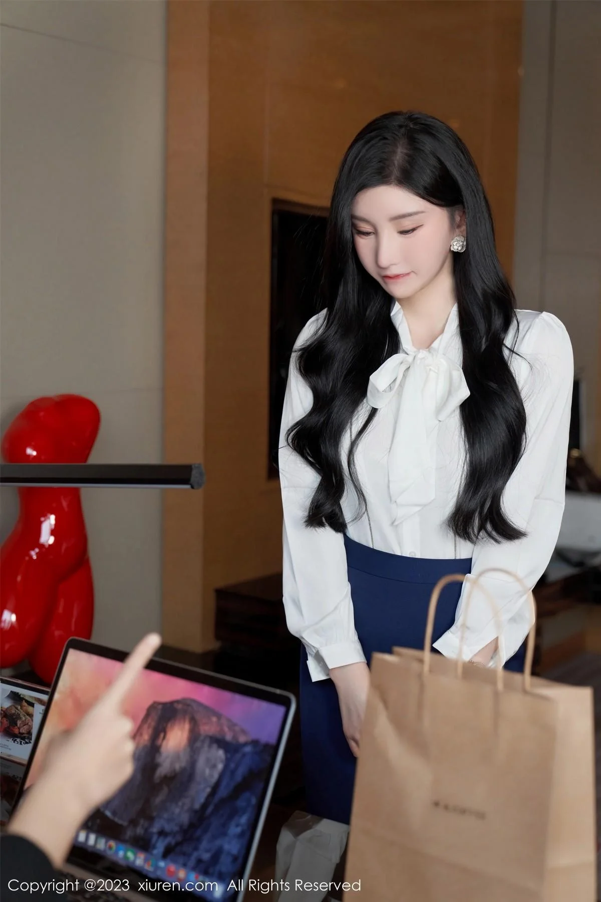 周于希Sally办公室秘密主题性感内衣配超薄黑丝极致魅惑写真 第 18 张