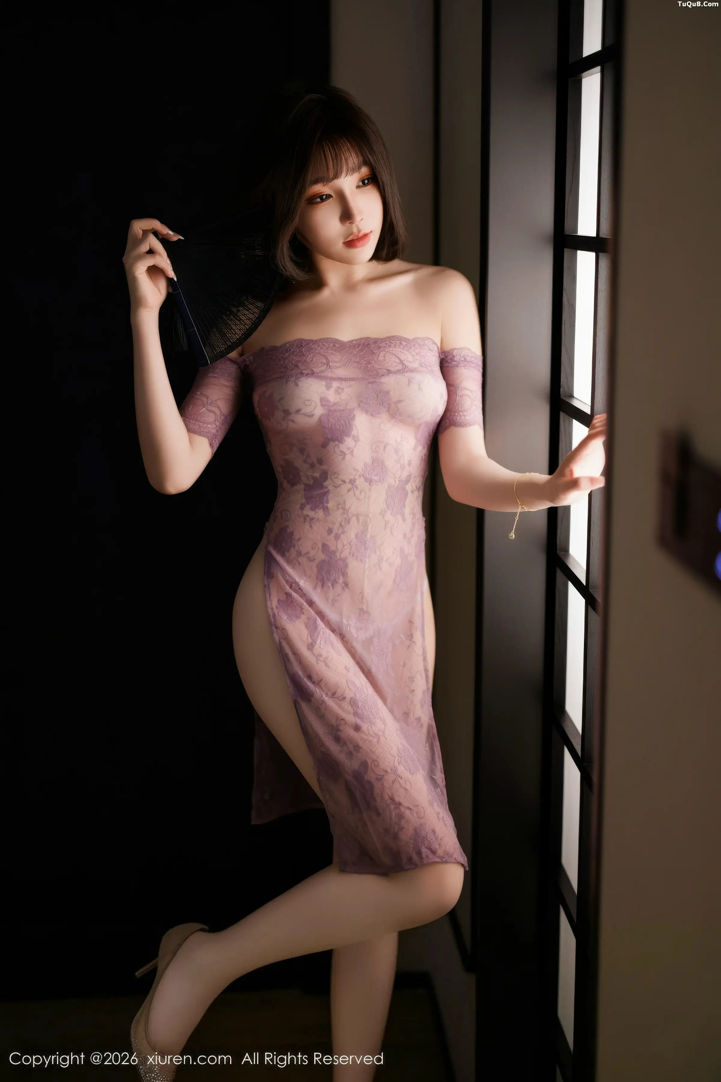 莉芝荔枝性感紫色情趣服饰配超薄肉丝秀完美身材绝美写真 第 6 张