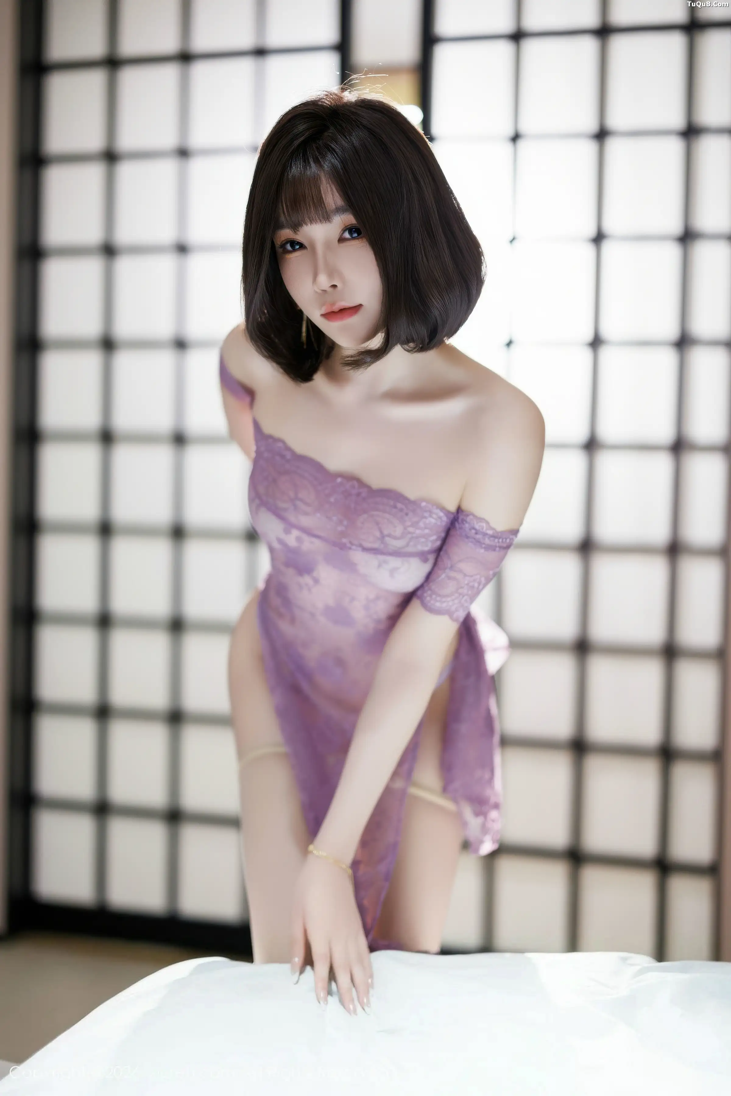 莉芝荔枝性感紫色情趣服饰配超薄肉丝秀完美身材绝美写真 第 82 张