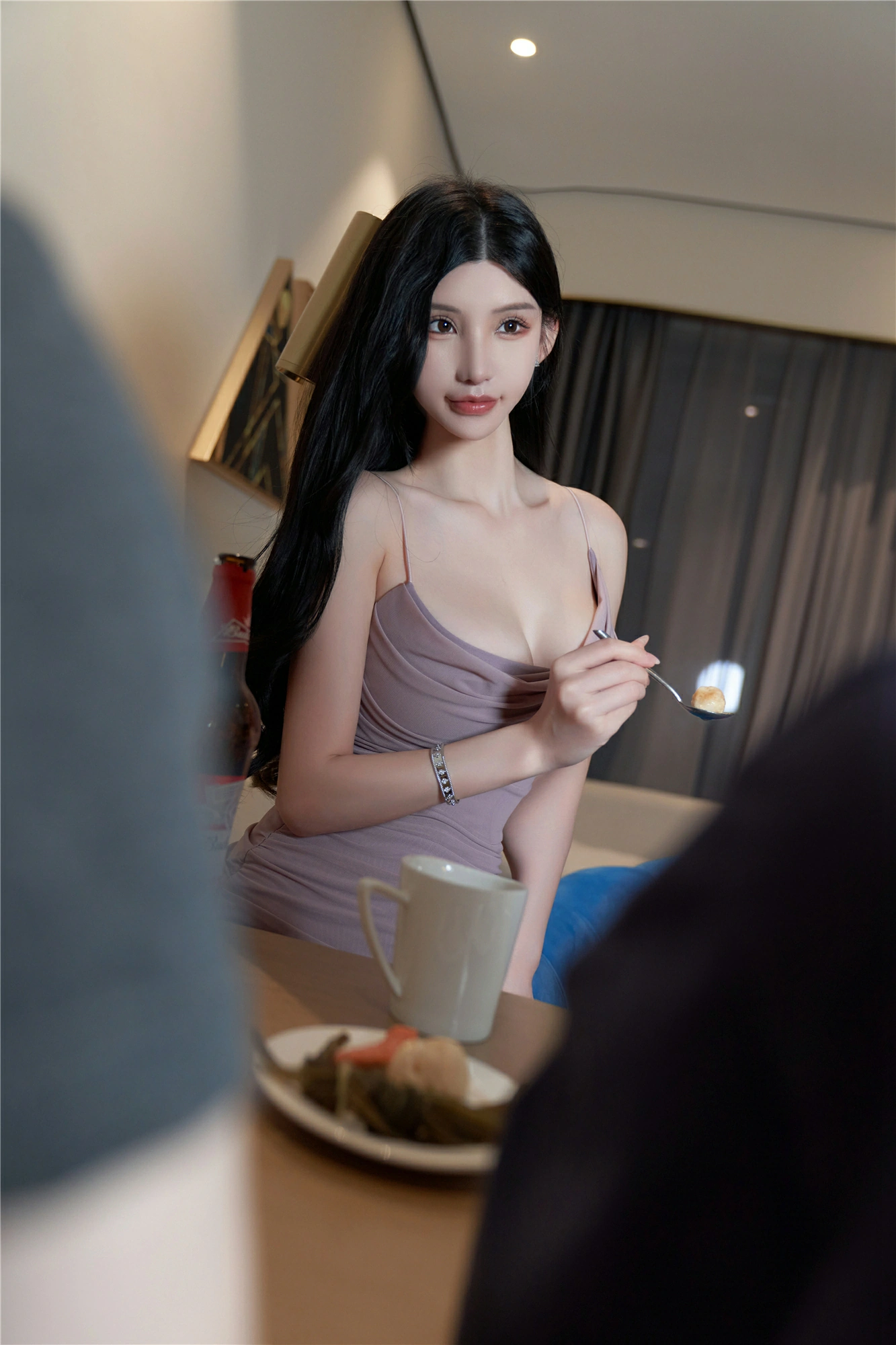 [秀人付费] 周于希Sally 诱人私拍福利 色诱邻居老公 第 26 张