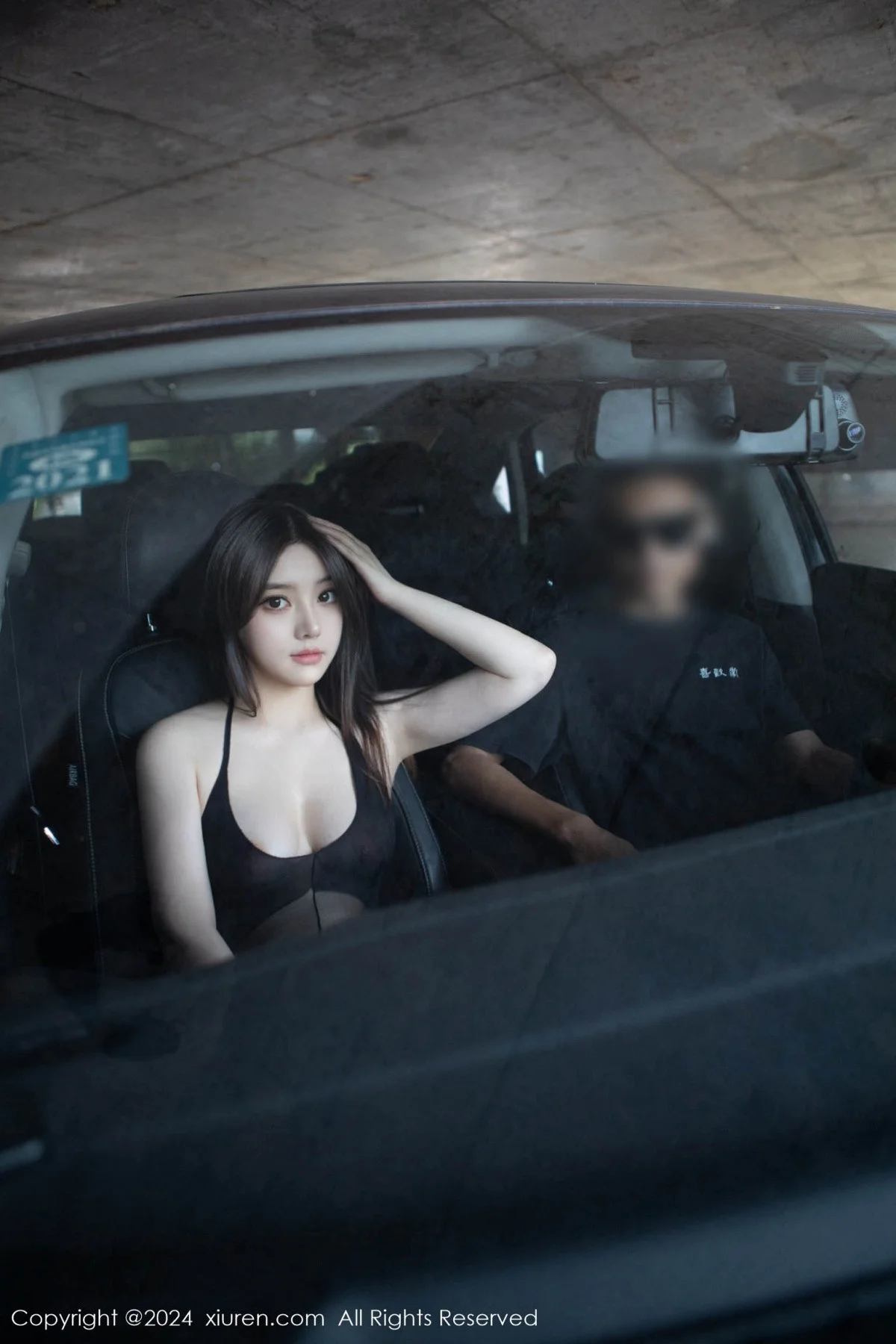 豆瓣酱车内场景性感薄透连体黑丝秀丰满身材惹火绝美写真 第 106 张