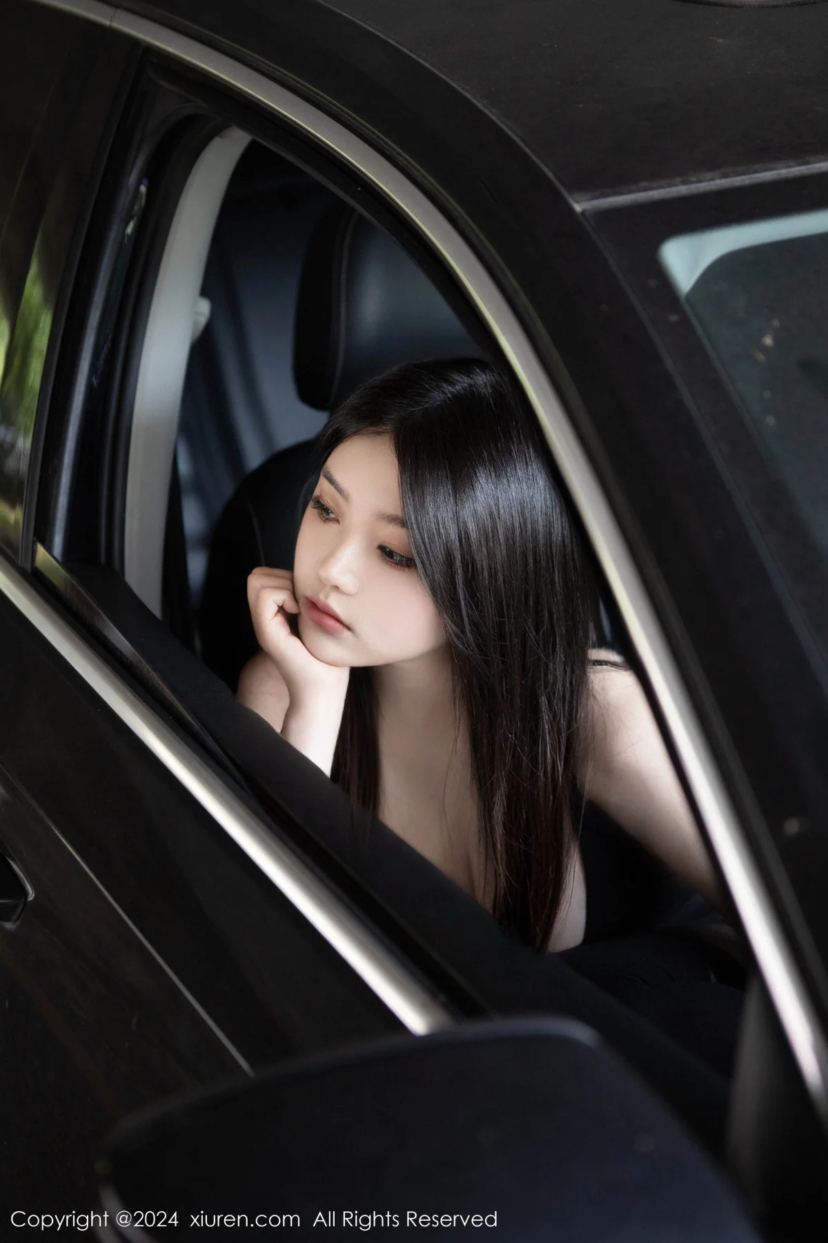 豆瓣酱车内场景性感薄透连体黑丝秀丰满身材惹火绝美写真 第 126 张