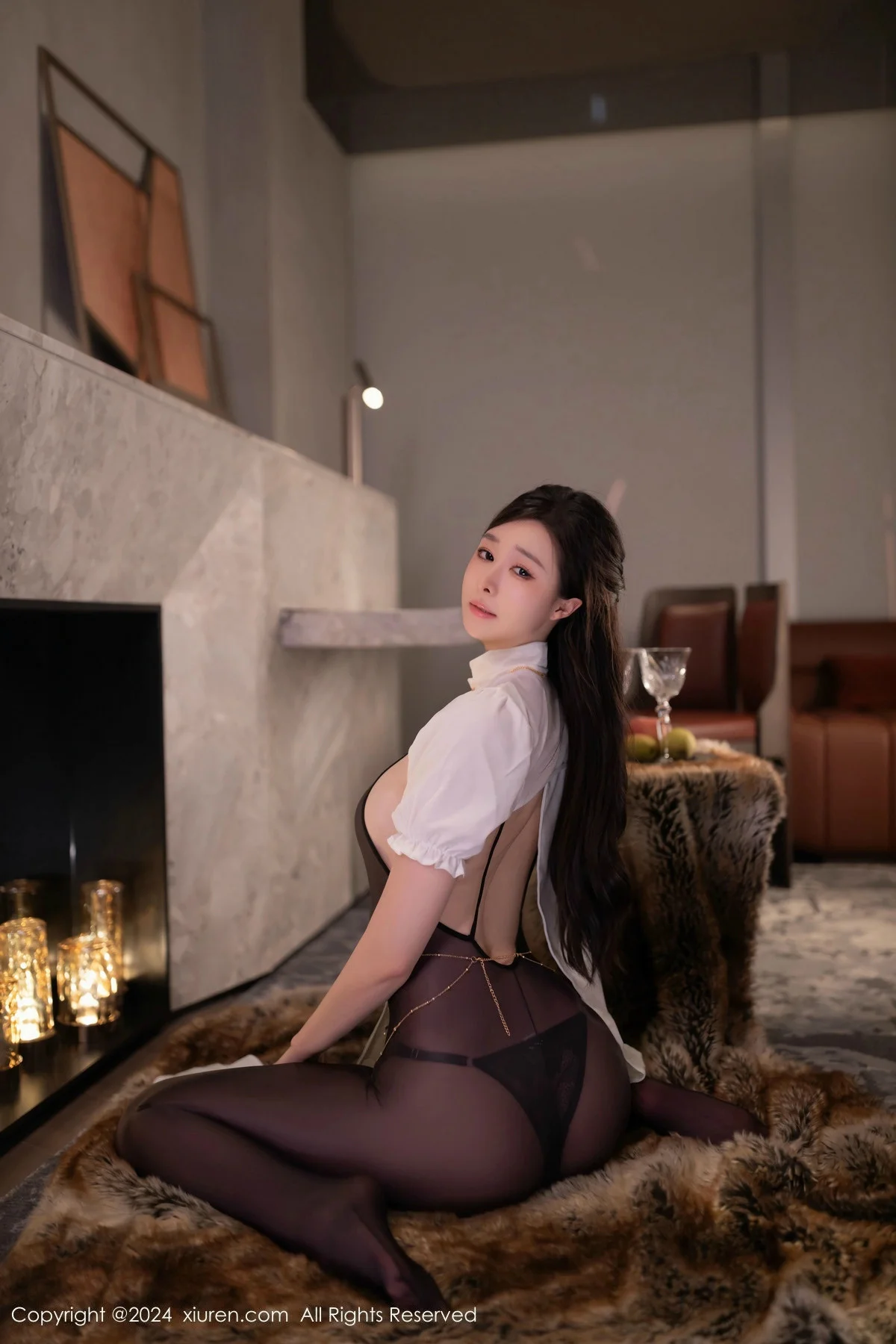 小逗逗性感白上衣配超薄连体黑丝秀曼妙身姿惹火绝美写真 第 14 张