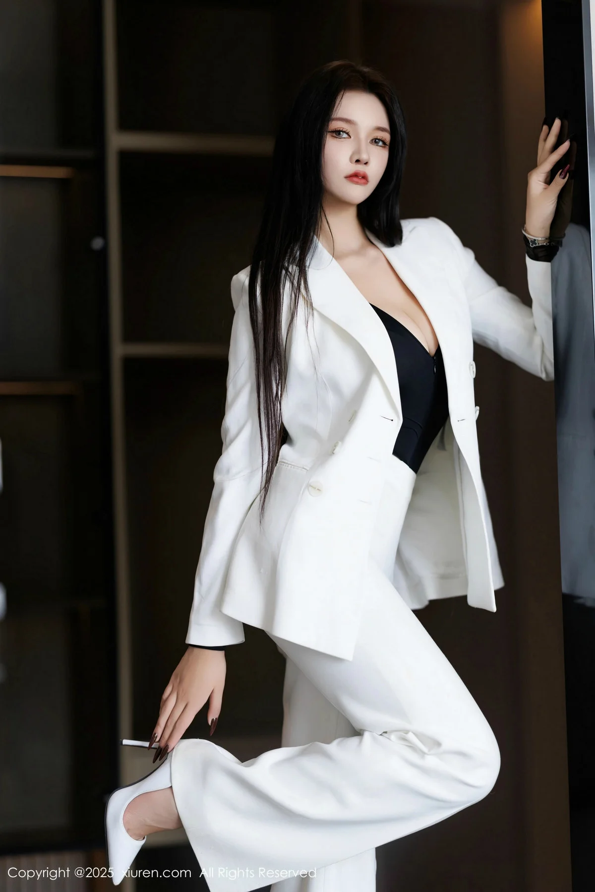 娜比性感黑色情趣内衣配黑丝吊袜秀凹凸身材完美绝美写真 第 22 张