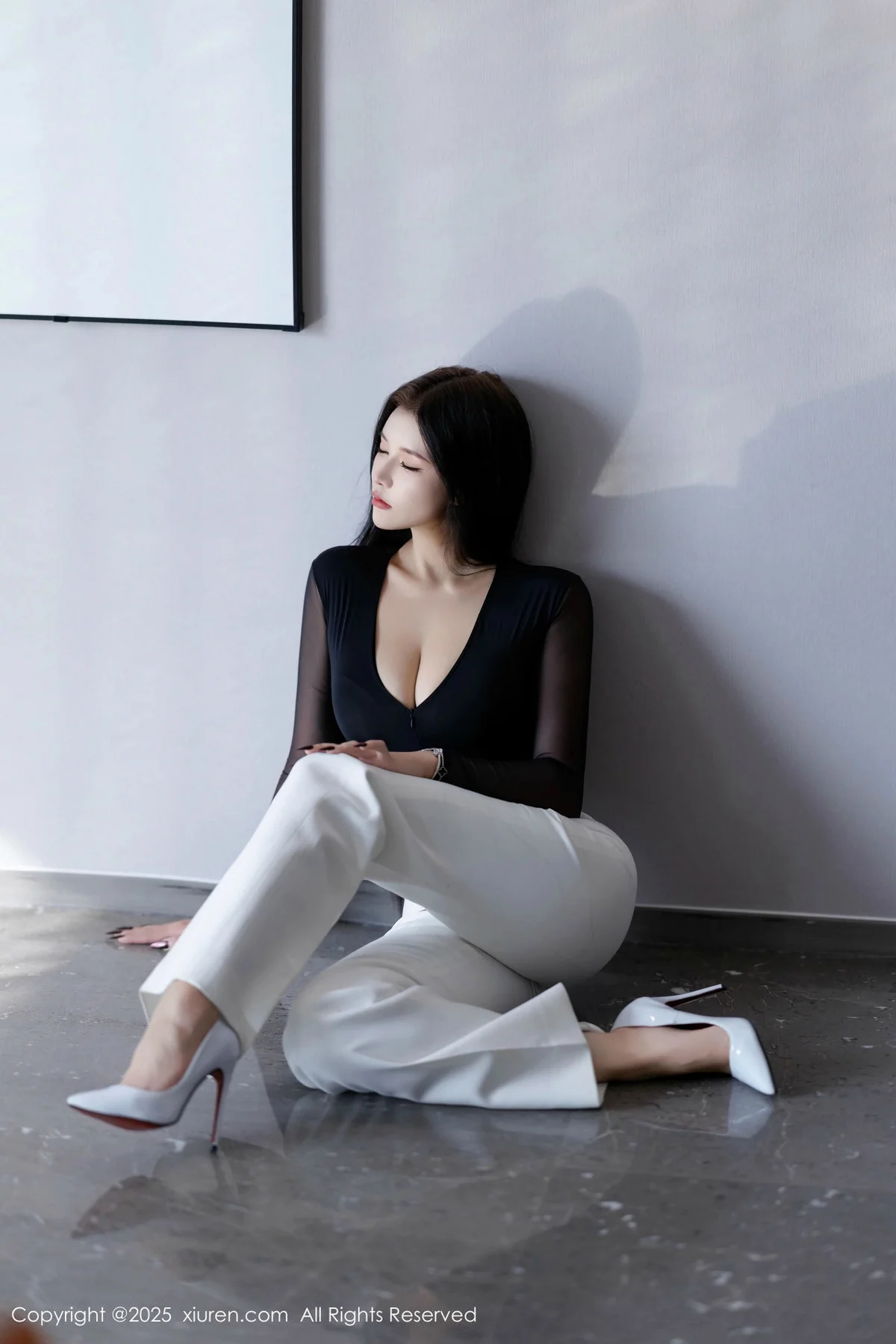 娜比性感黑色情趣内衣配黑丝吊袜秀凹凸身材完美绝美写真 第 42 张
