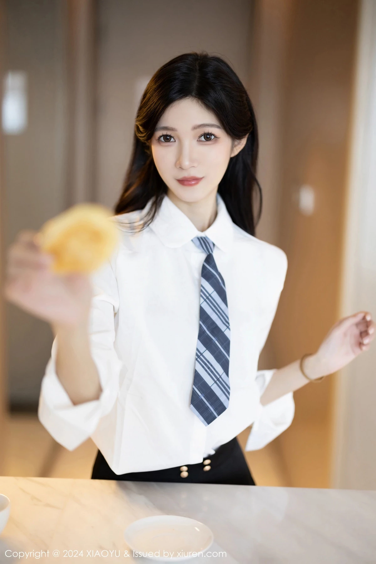 程程程性感学妹制服露黑色内衣配白丝袜秀曼妙身姿绝美写真 第 53 张
