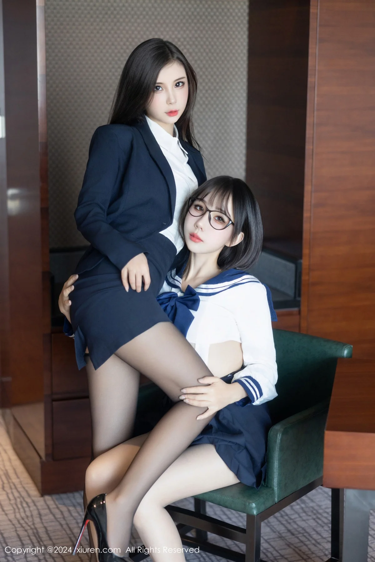 合集小蛮妖Yummy私房性感姐妹花超薄黑丝秀美腿绝美写真 第 36 张