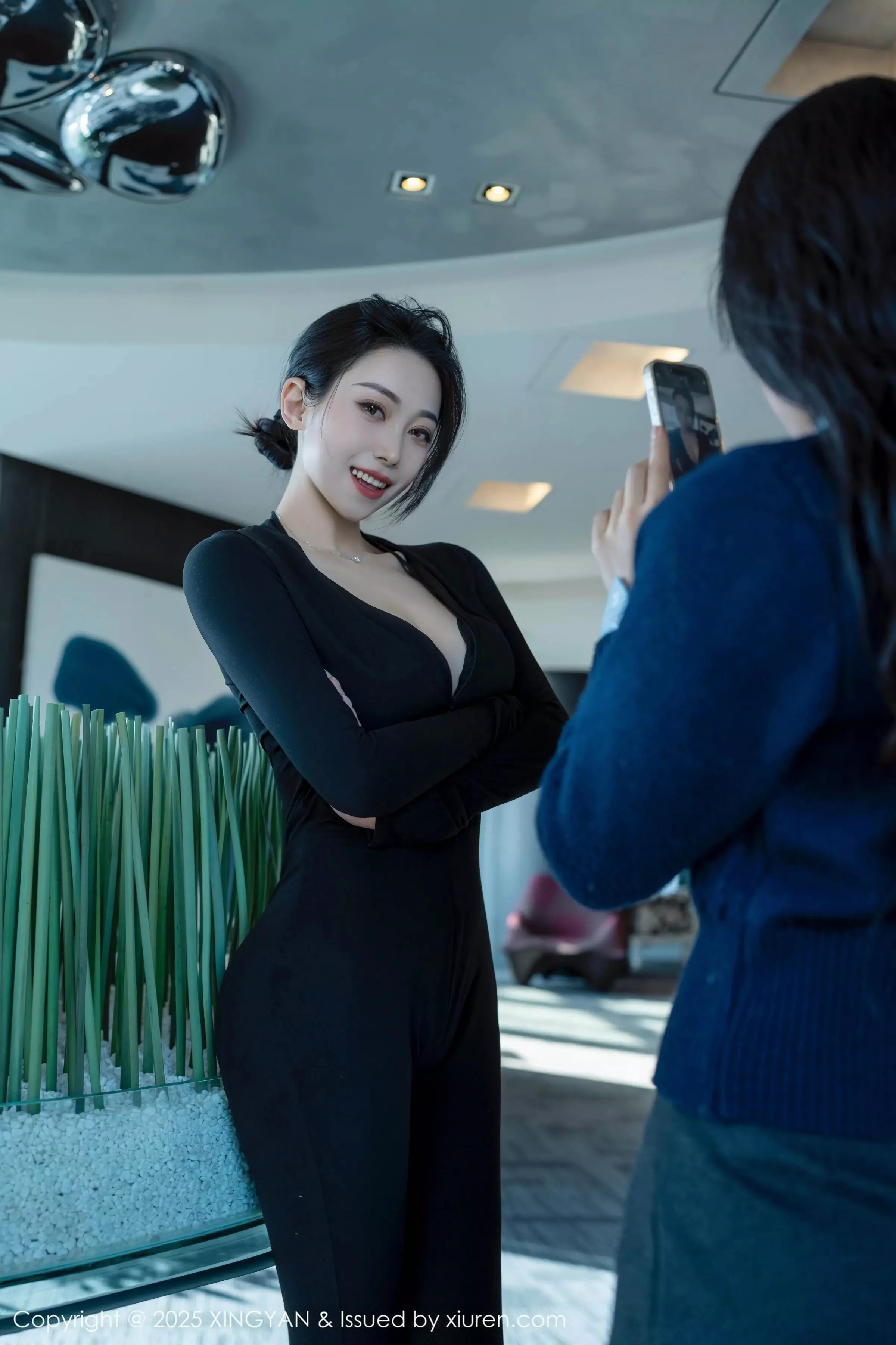 清妙性感OL职业装露轻透黑色内衣秀完美身材绝美写真 第 30 张