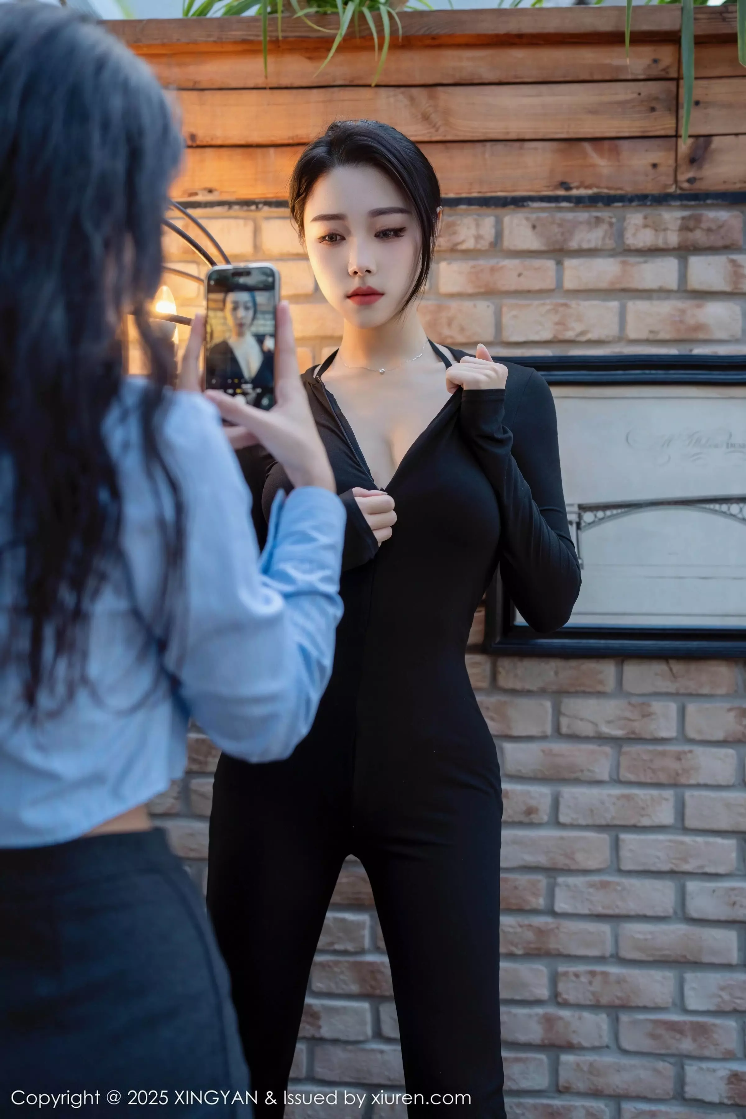 清妙性感OL职业装露轻透黑色内衣秀完美身材绝美写真 第 59 张