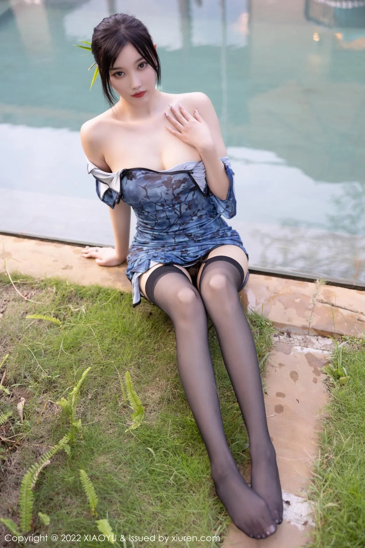 杨晨晨Yome心愿旅拍性感旗袍配超薄黑丝秀美腿绝美写真 第 124 张