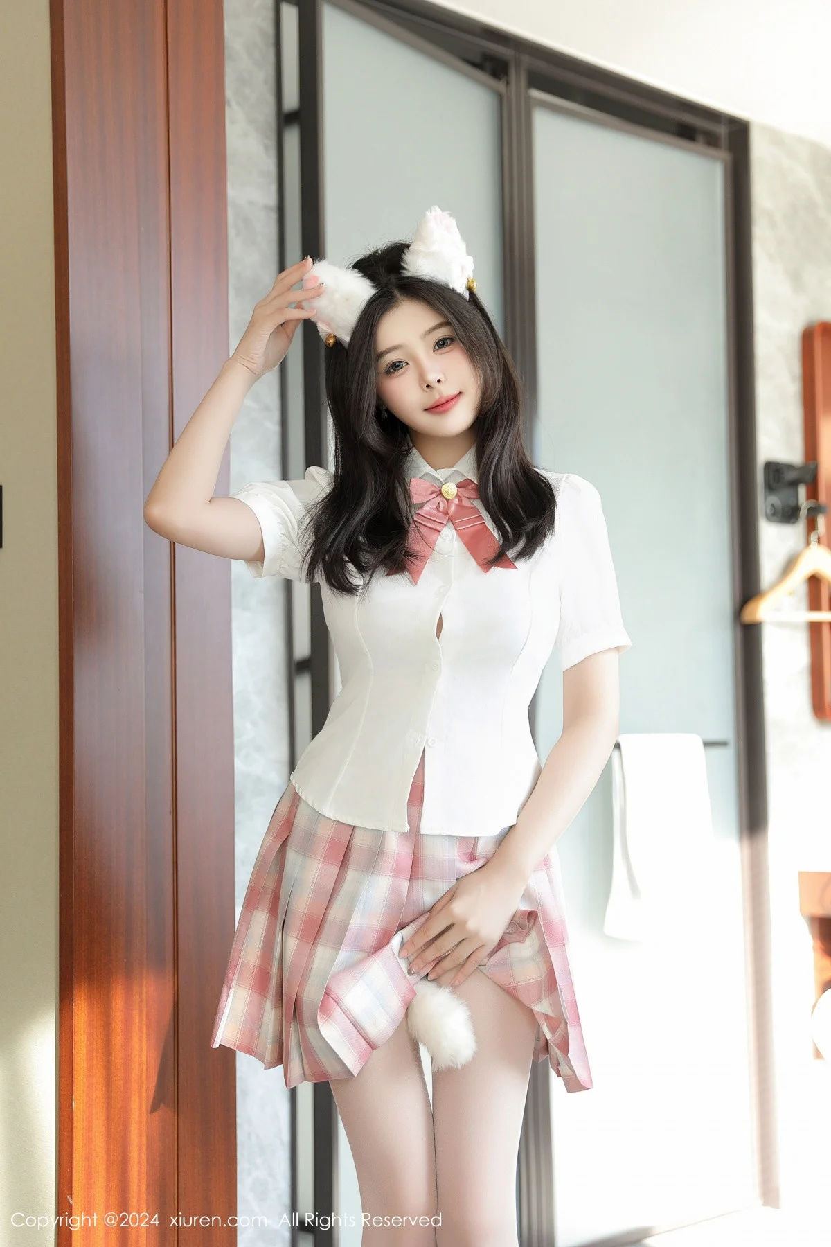 袁圆私房性感JK制服配超薄白丝秀曼妙身姿完美绝美写真 第 24 张