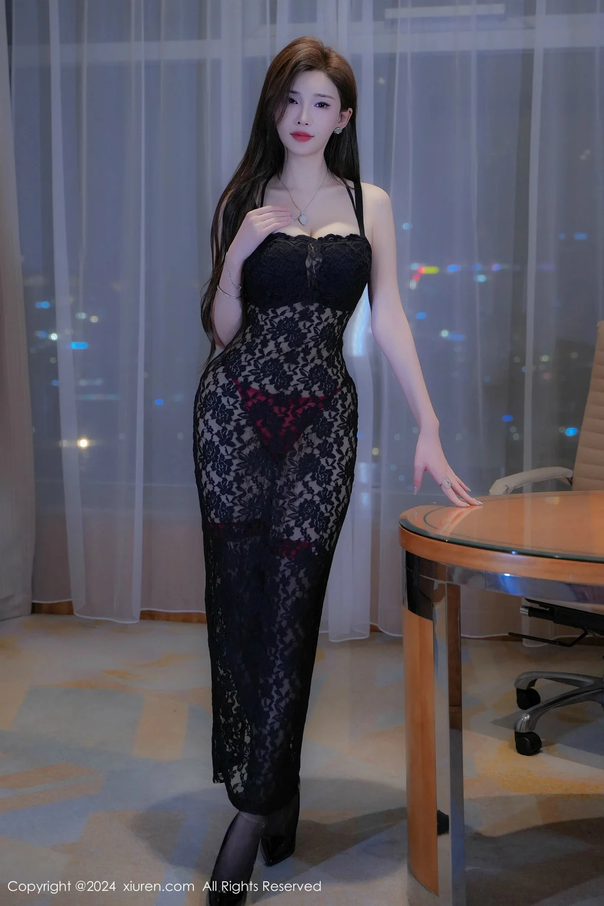 Carol周妍希X性感黑色情趣内衣配黑丝袜秀丰满身材绝美写真 第 9 张