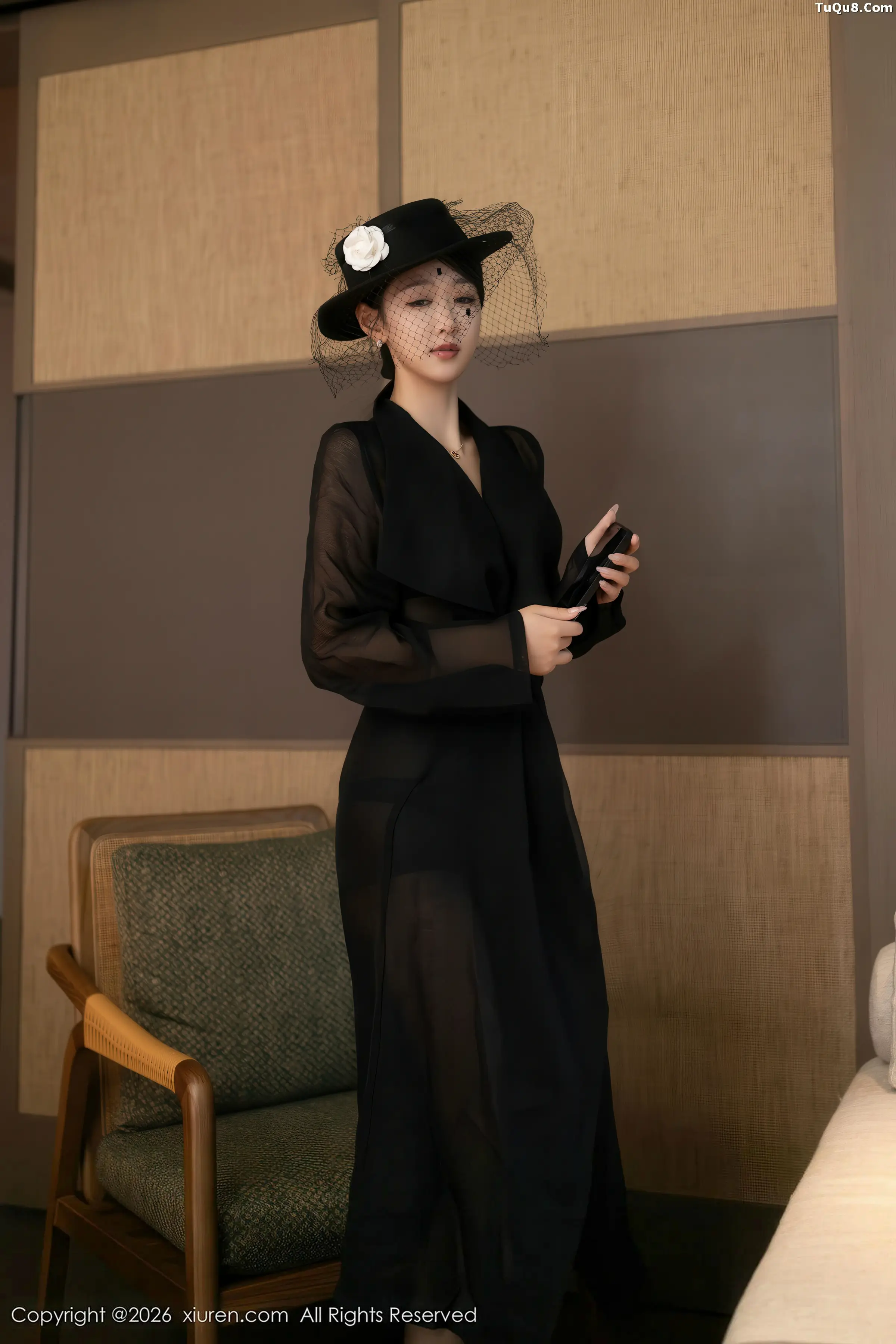 唐安琪性感黑色薄纱礼服露黑色内衣配超薄黑丝秀美腿绝美写真 第 13 张