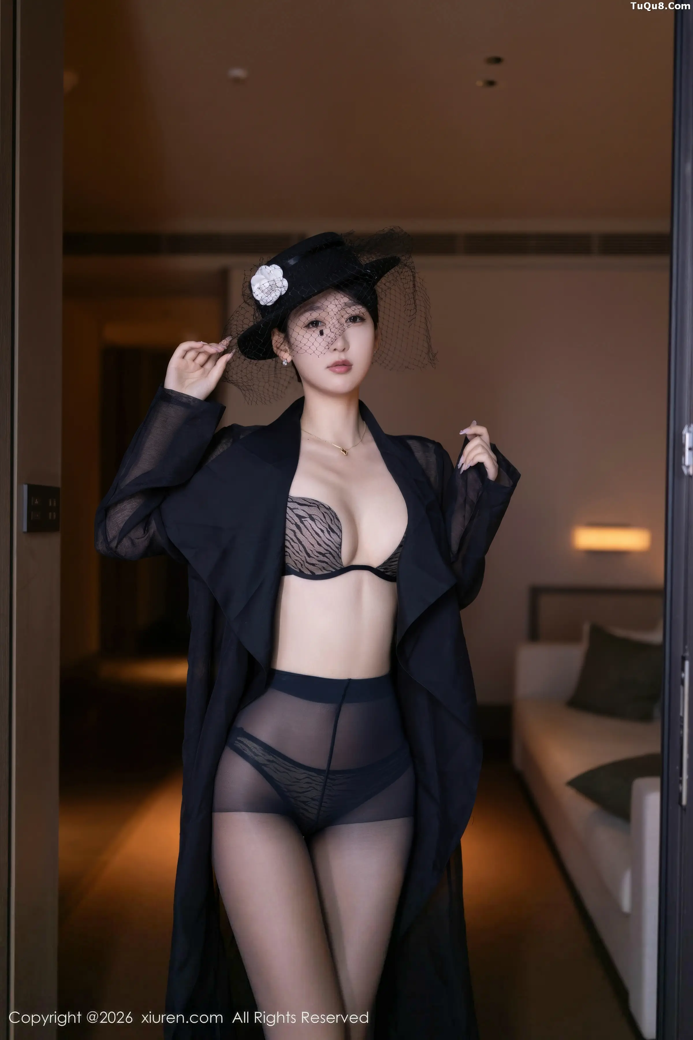 唐安琪性感黑色薄纱礼服露黑色内衣配超薄黑丝秀美腿绝美写真 第 30 张