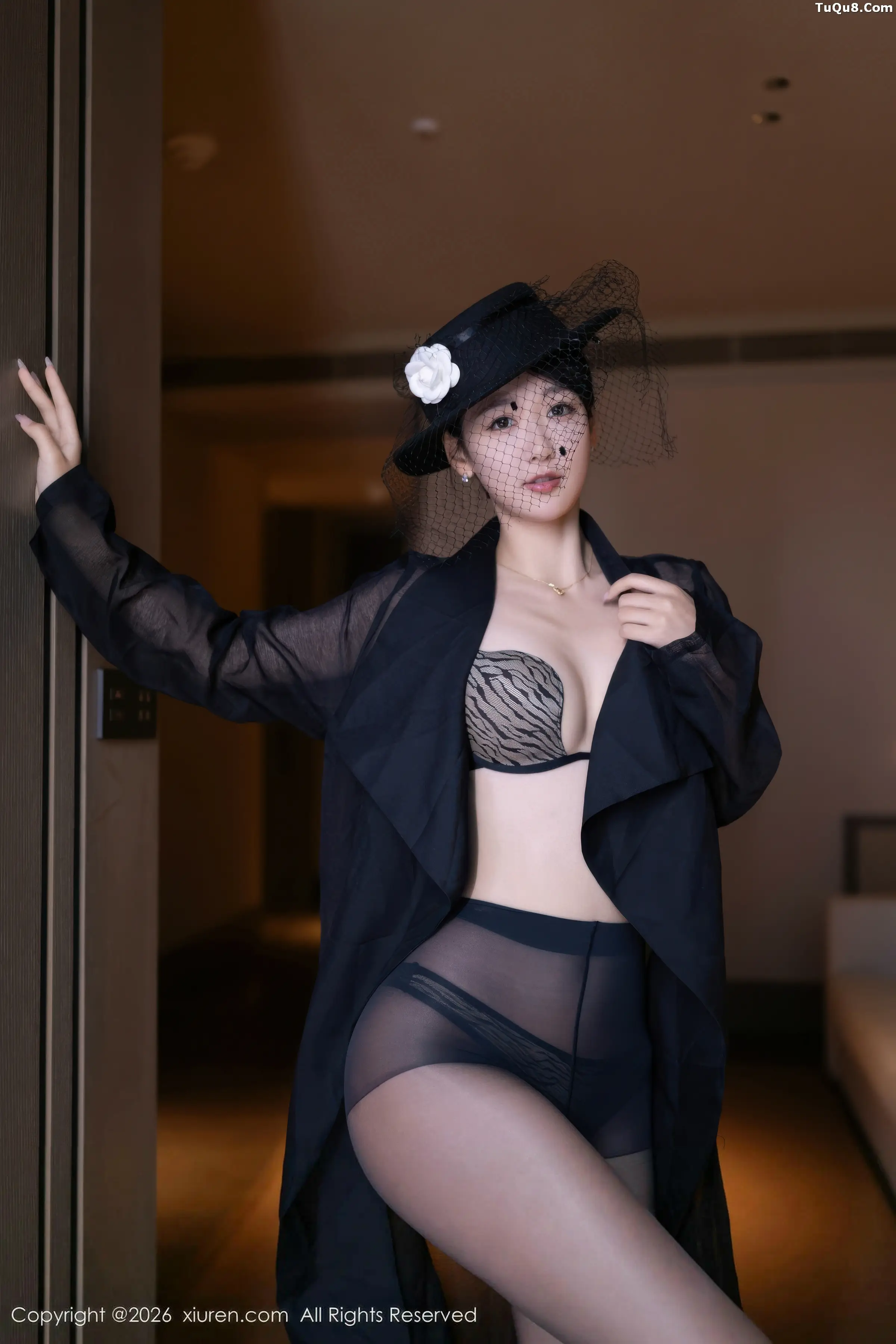 唐安琪性感黑色薄纱礼服露黑色内衣配超薄黑丝秀美腿绝美写真 第 36 张