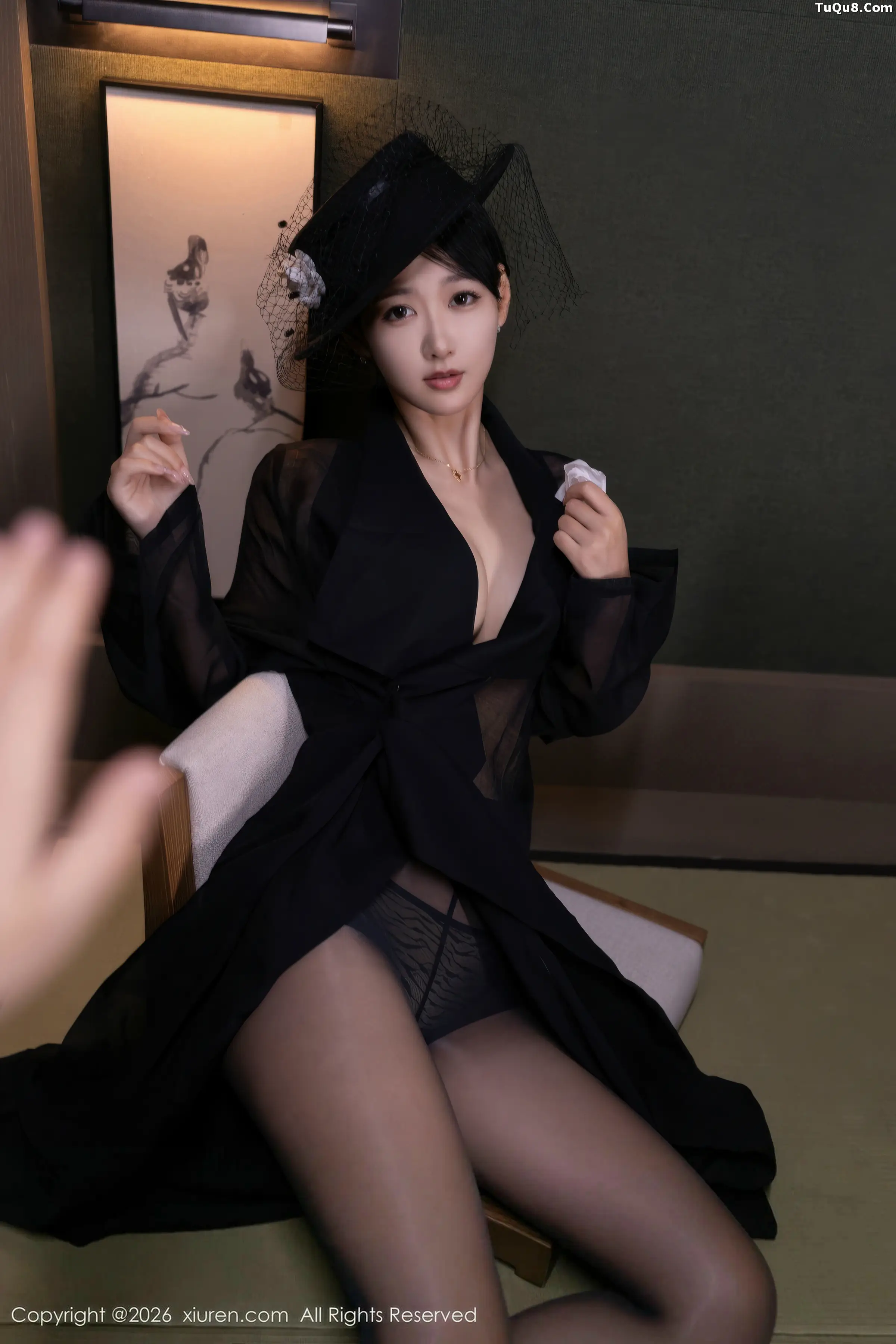 唐安琪性感黑色薄纱礼服露黑色内衣配超薄黑丝秀美腿绝美写真 第 48 张