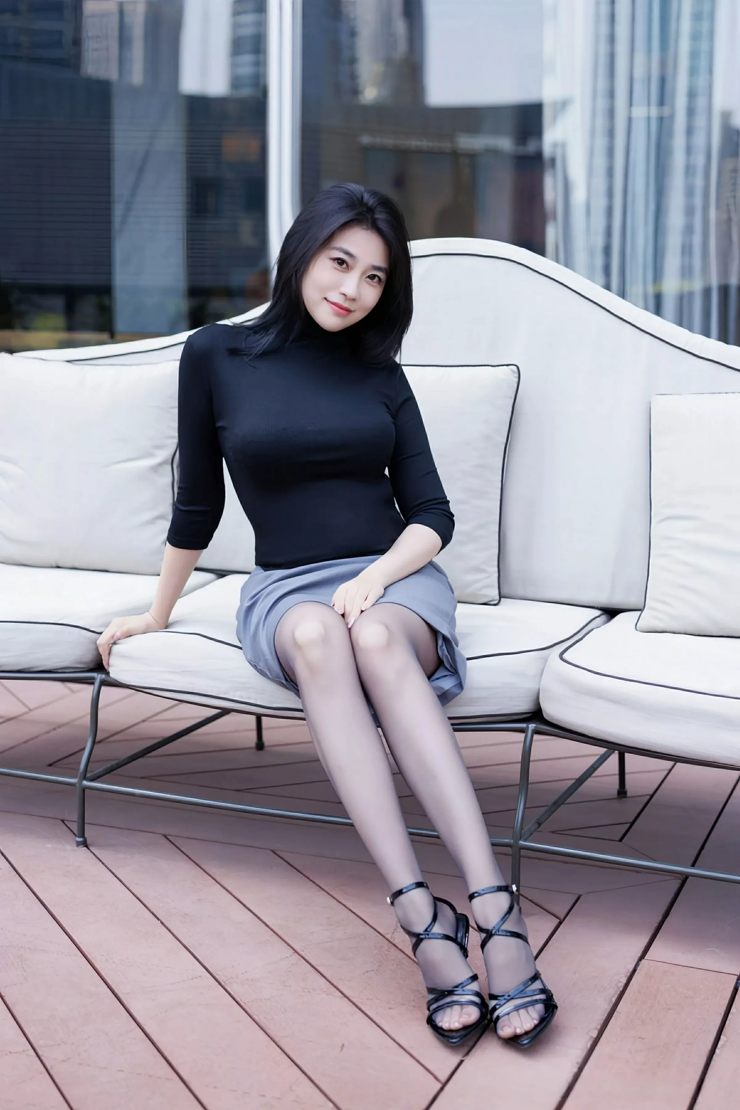 许诺Sabrina性感黑色OL服饰露黑色内衣秀完美身材绝美写真 第 12 张