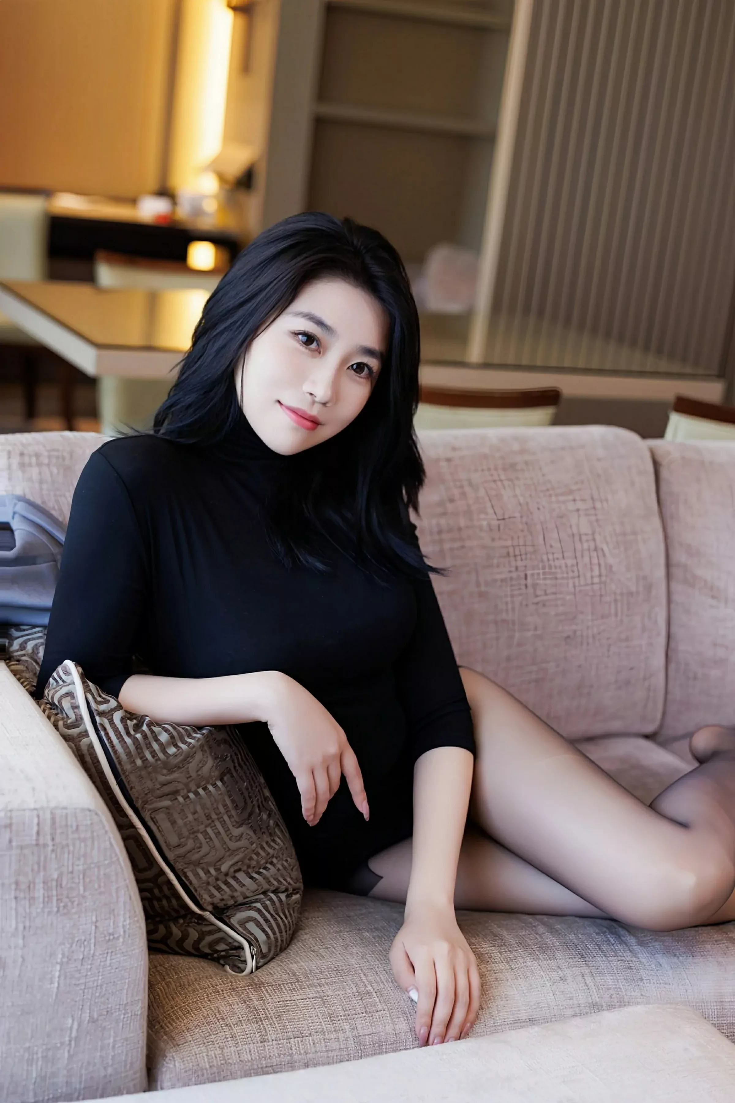 许诺Sabrina性感黑色OL服饰露黑色内衣秀完美身材绝美写真 第 51 张