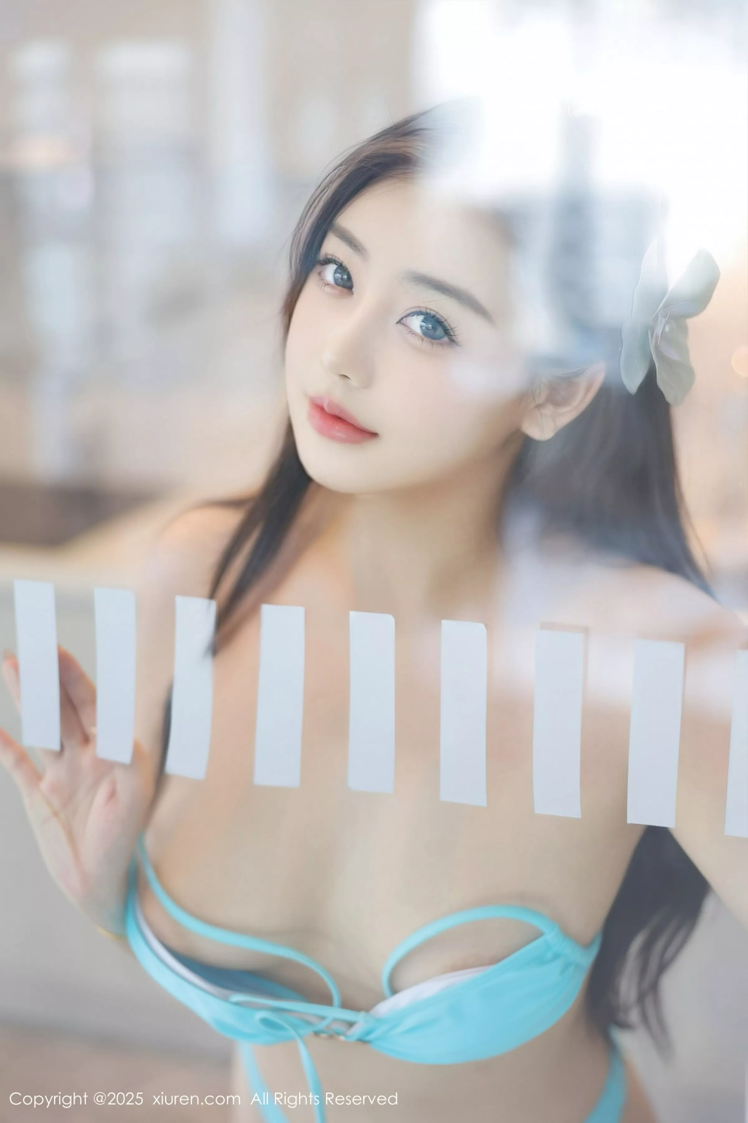 希雅sia泳池场景性感蓝色比基尼秀完美身材撩人绝美写真 第 60 张