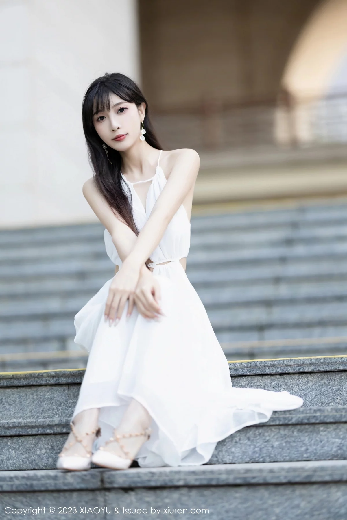 林星阑性感白色连衣长裙+黑色情趣服饰秀曼妙身姿绝美写真 第 14 张