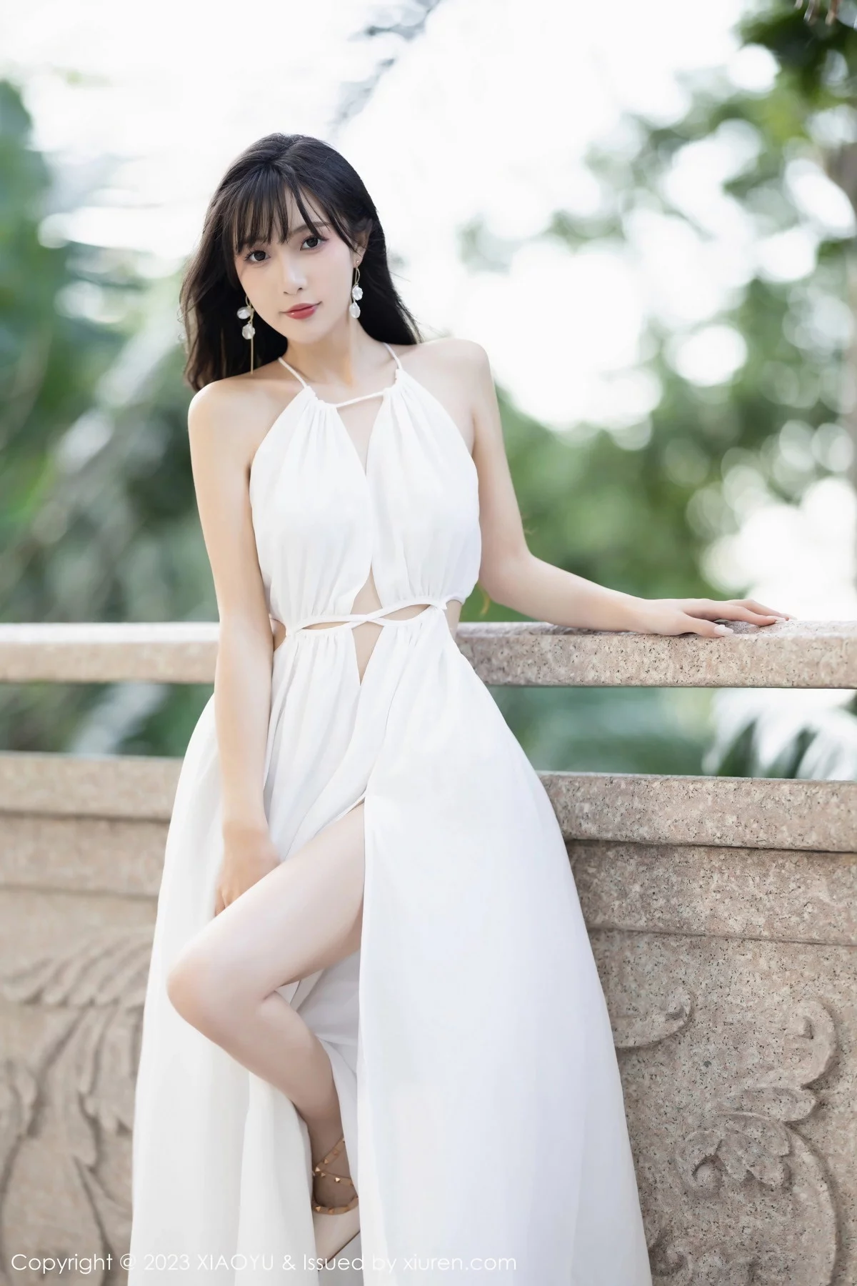 林星阑性感白色连衣长裙+黑色情趣服饰秀曼妙身姿绝美写真 第 8 张