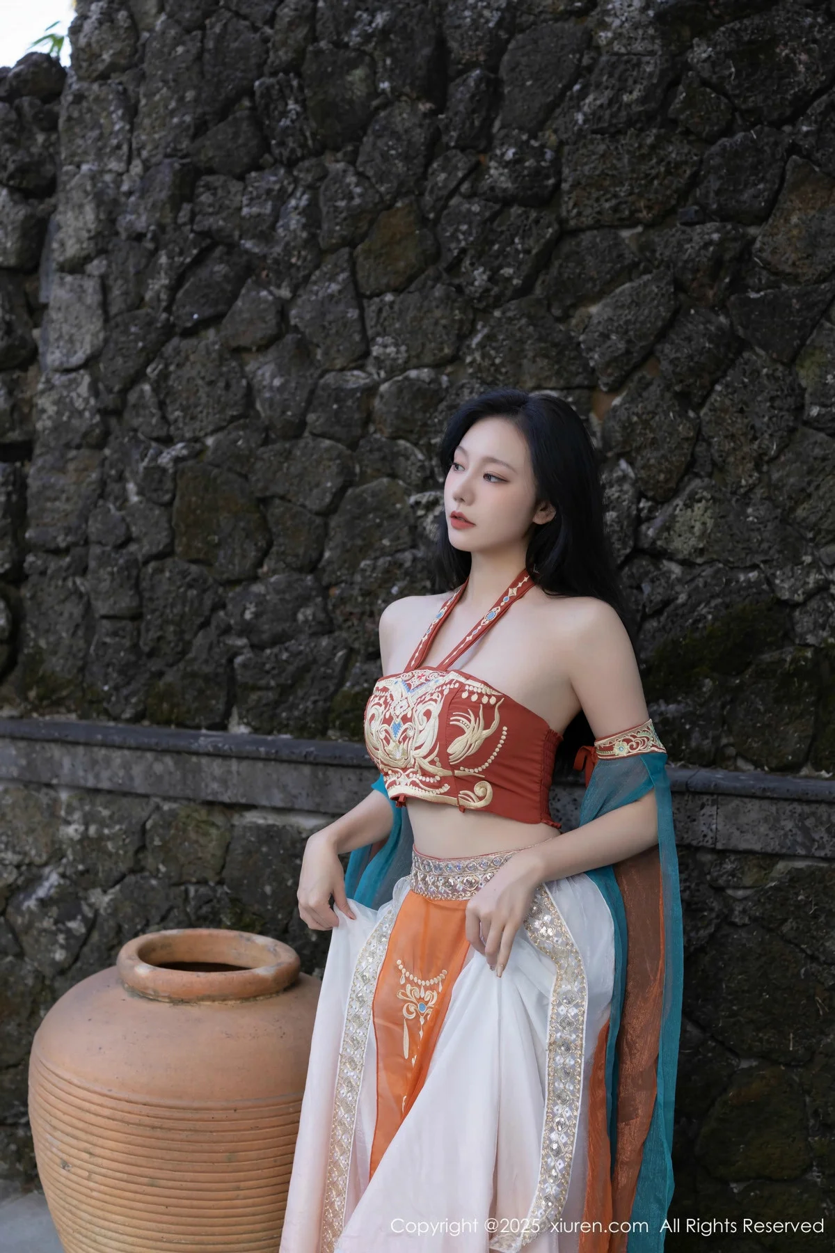 安然anran性感古风薄纱服饰配超薄肉丝秀丰满身材绝美写真 第 13 张