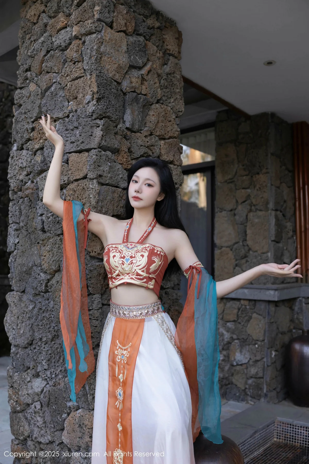安然anran性感古风薄纱服饰配超薄肉丝秀丰满身材绝美写真 第 2 张