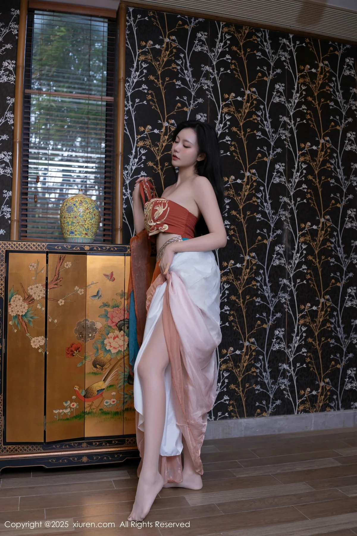安然anran性感古风薄纱服饰配超薄肉丝秀丰满身材绝美写真 第 27 张