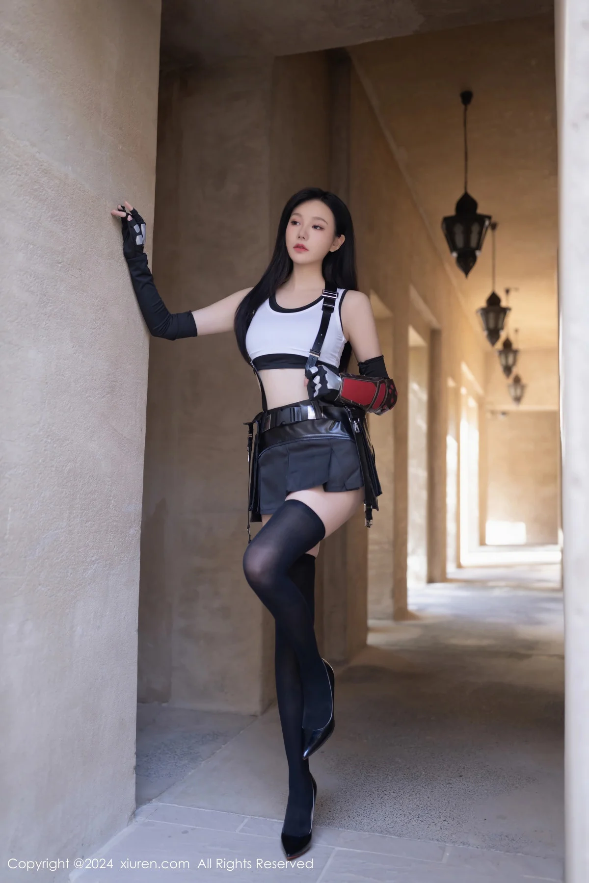 安然anran性感CosPlay蒂法服饰配黑丝袜秀柔美身姿绝美写真 第 3 张
