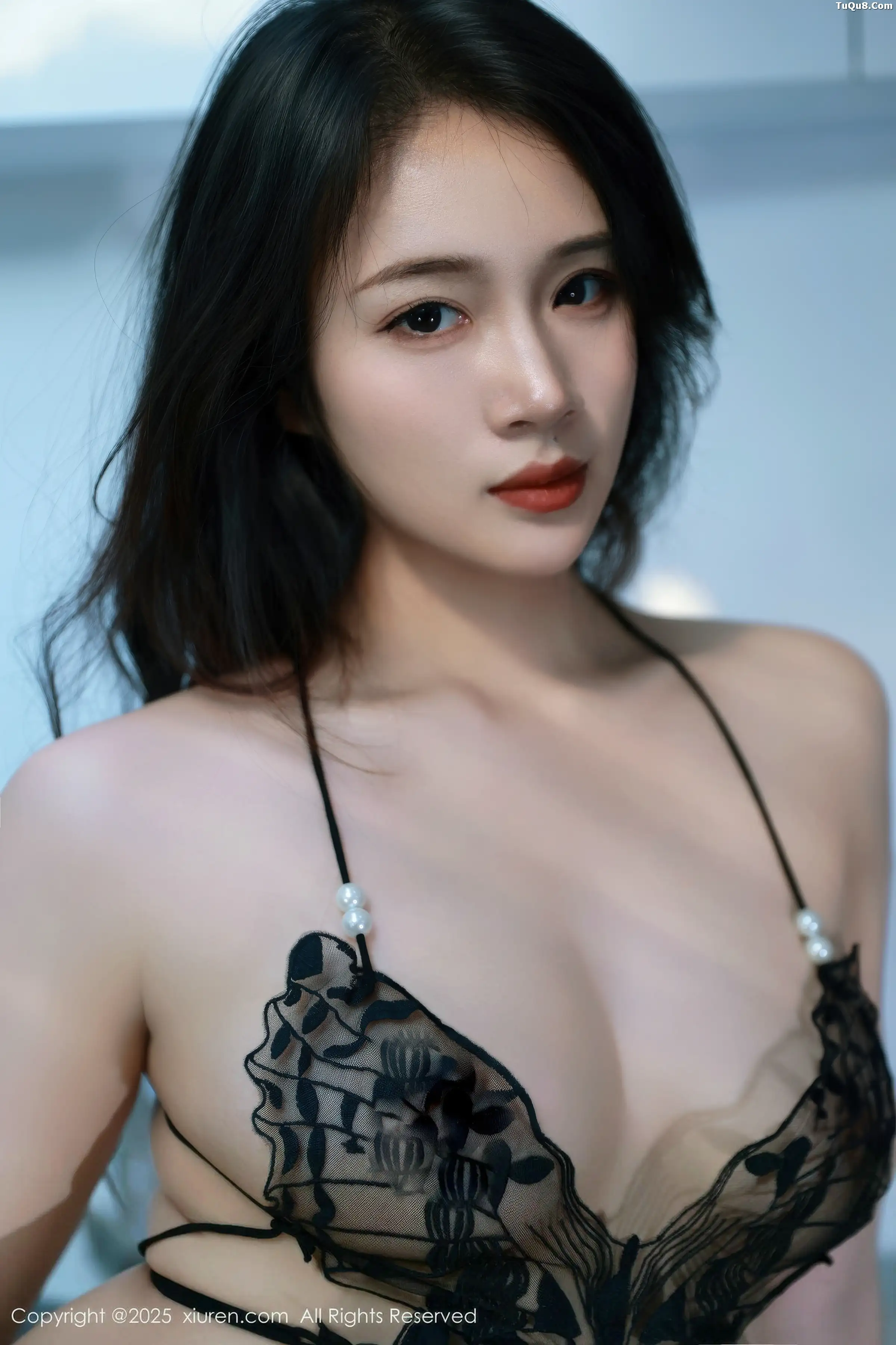 南乔性感黑色连衣短裙露黑色情趣内衣秀惹火身材绝美写真 第 112 张