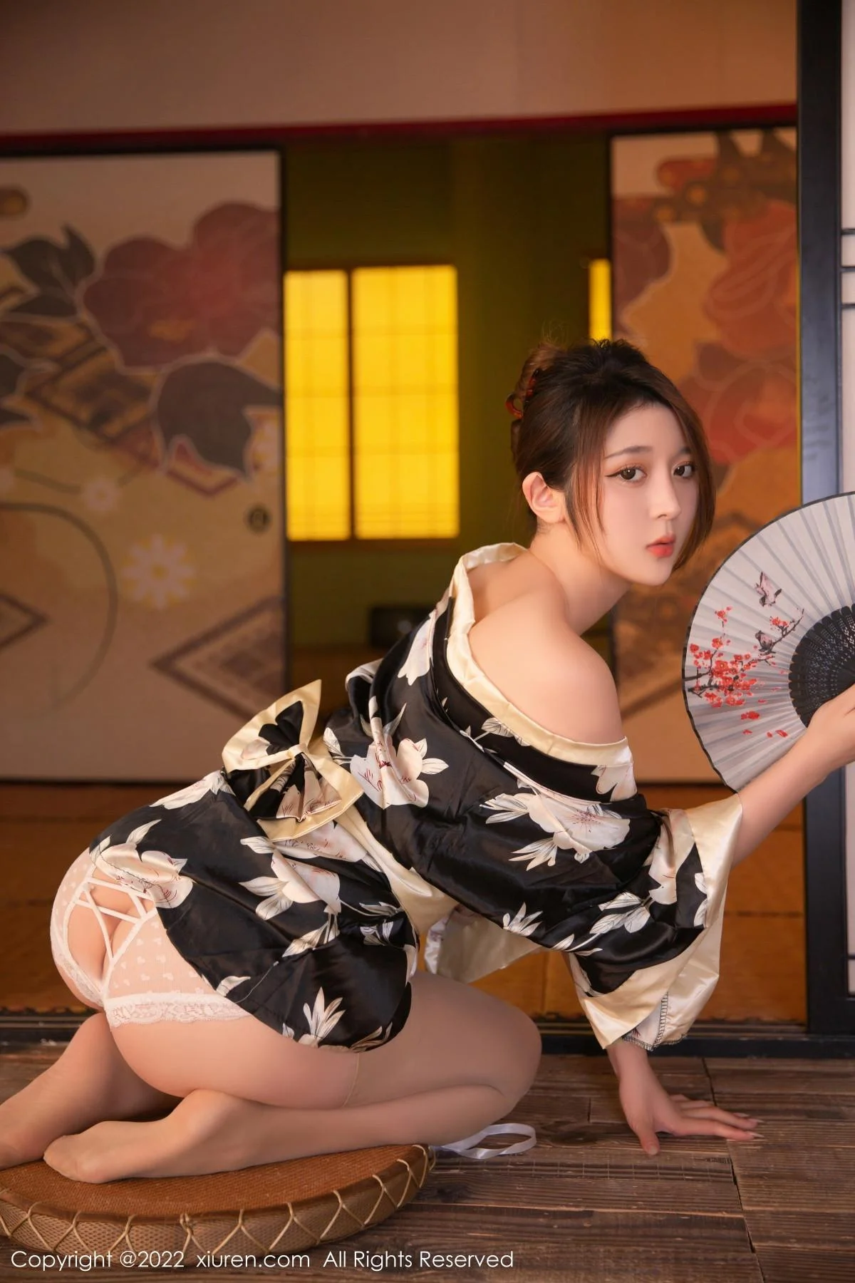 夏甜甜性感黑色日式和服配超薄肉丝半脱秀完美身材绝美写真 第 65 张
