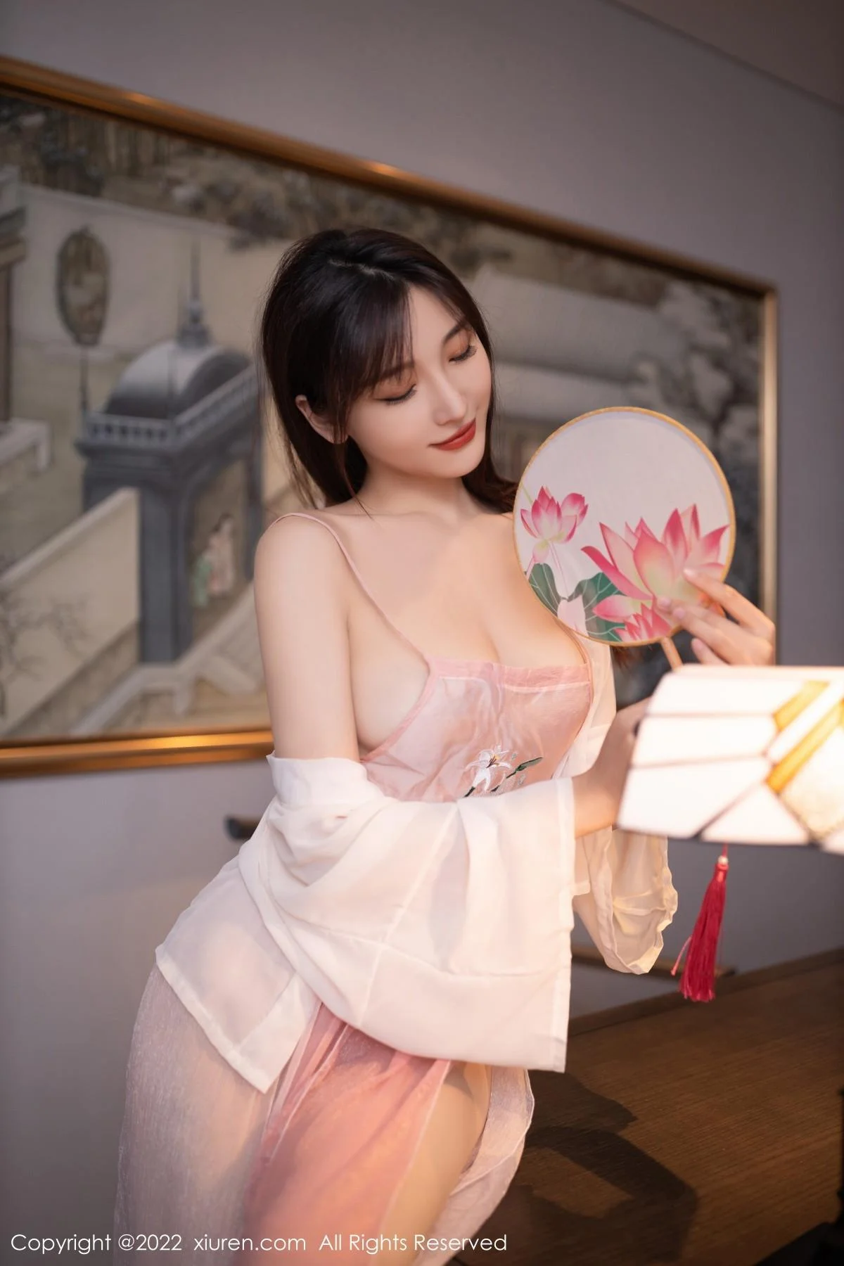 陆萱萱性感粉色古装服配超薄肉丝秀完美身材撩人绝美写真 第 12 张