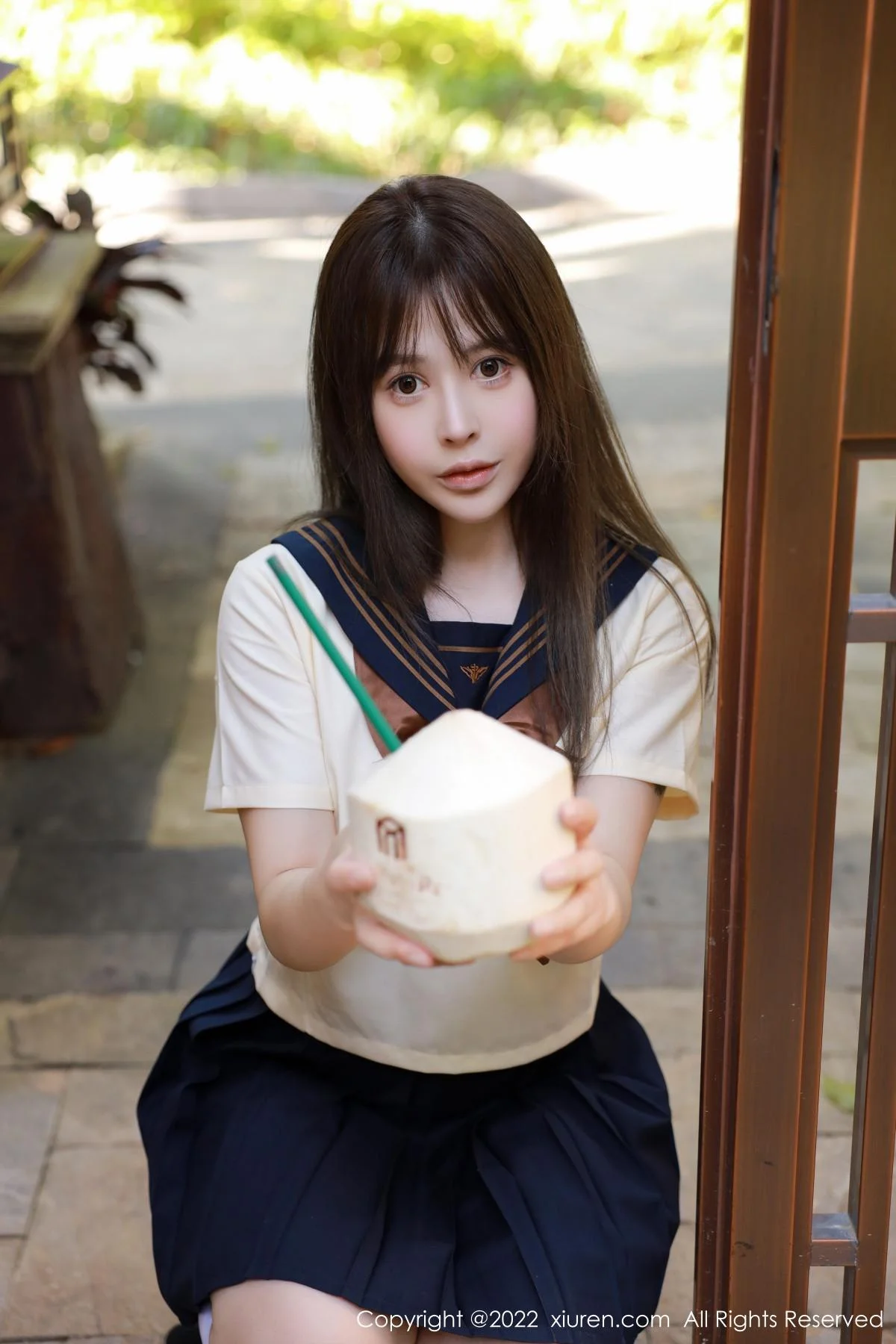 Evelyn艾莉南京旅拍户外性感白色水手服秀完美身材绝美写真 第 10 张