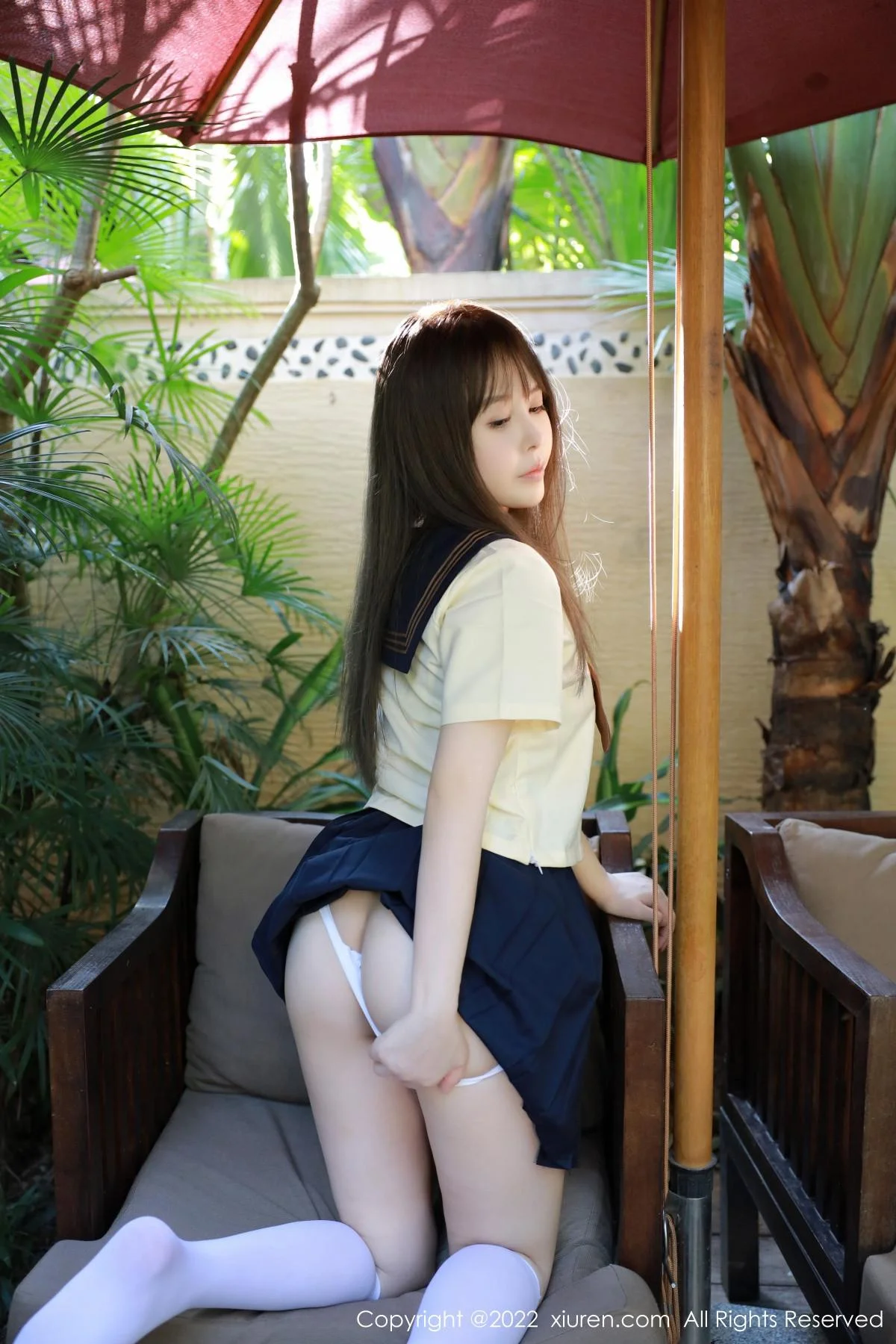 Evelyn艾莉南京旅拍户外性感白色水手服秀完美身材绝美写真 第 45 张