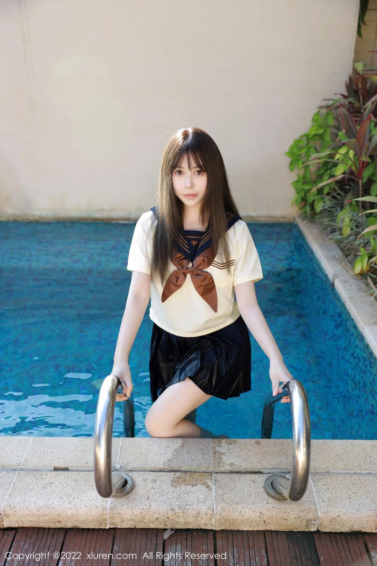 Evelyn艾莉南京旅拍户外性感白色水手服秀完美身材绝美写真 第 57 张