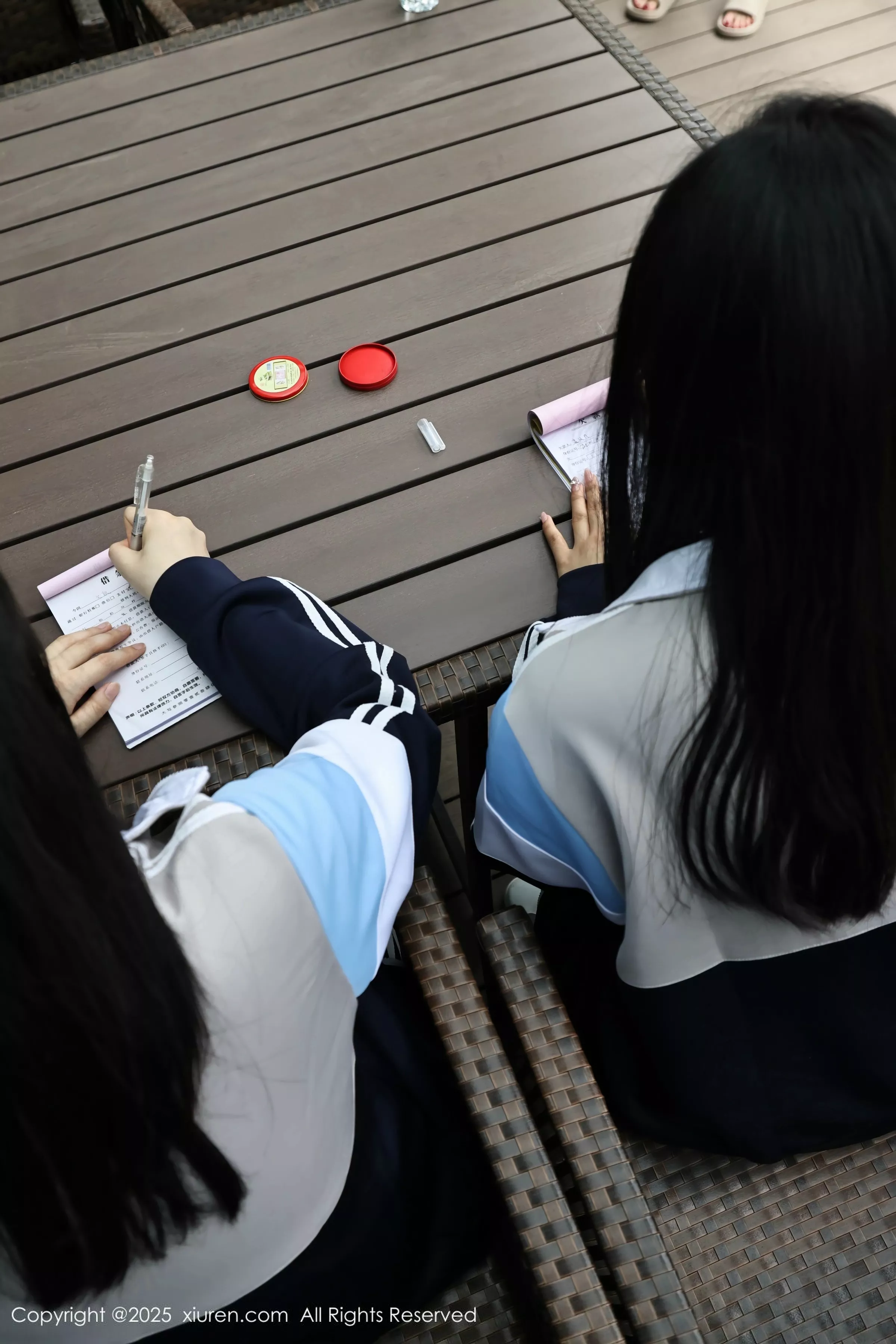 合集美女小芭乐性感蓝色校服露白色内衣秀曼妙身姿绝美写真 第 26 张