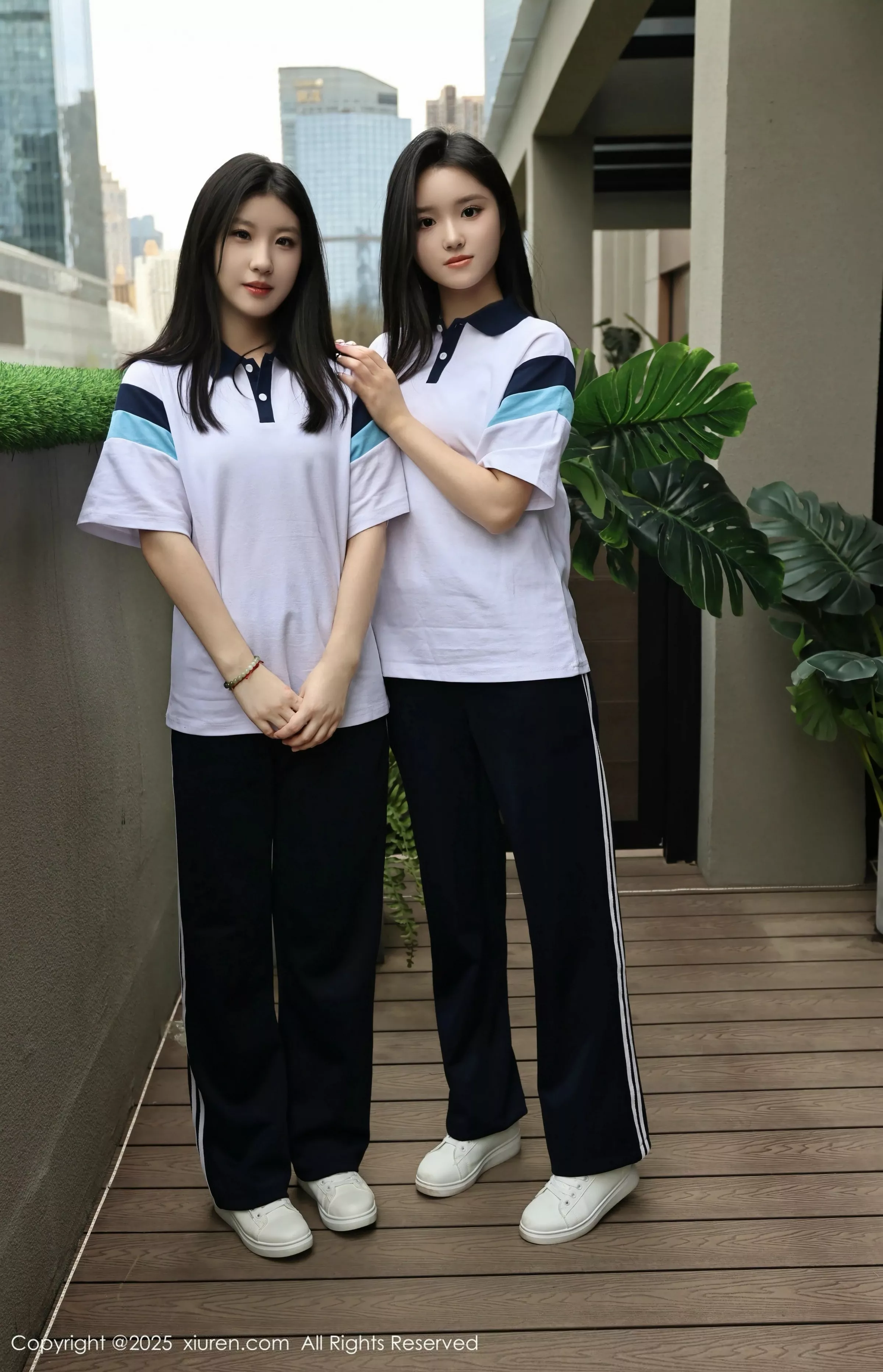 合集美女小芭乐性感蓝色校服露白色内衣秀曼妙身姿绝美写真 第 50 张