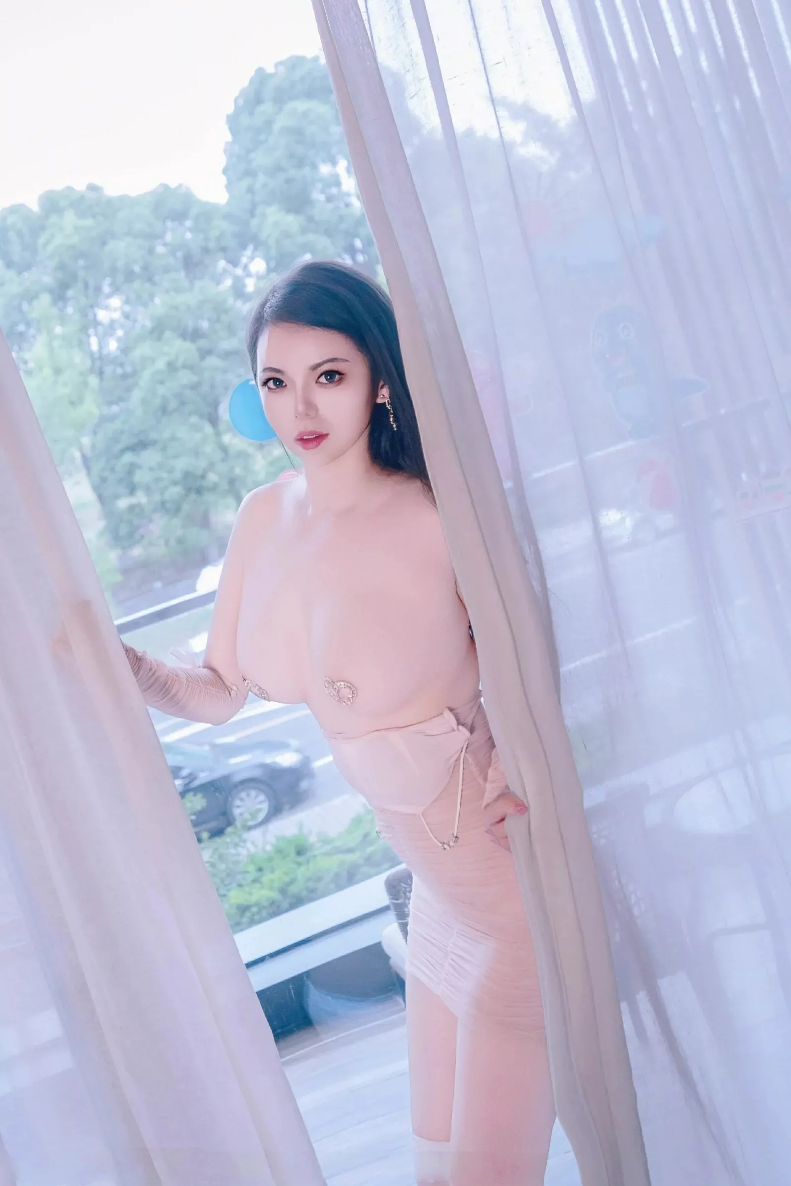 大美妞儿性感粉色情趣内衣配白色丝袜秀丰满身材绝美写真 第 45 张