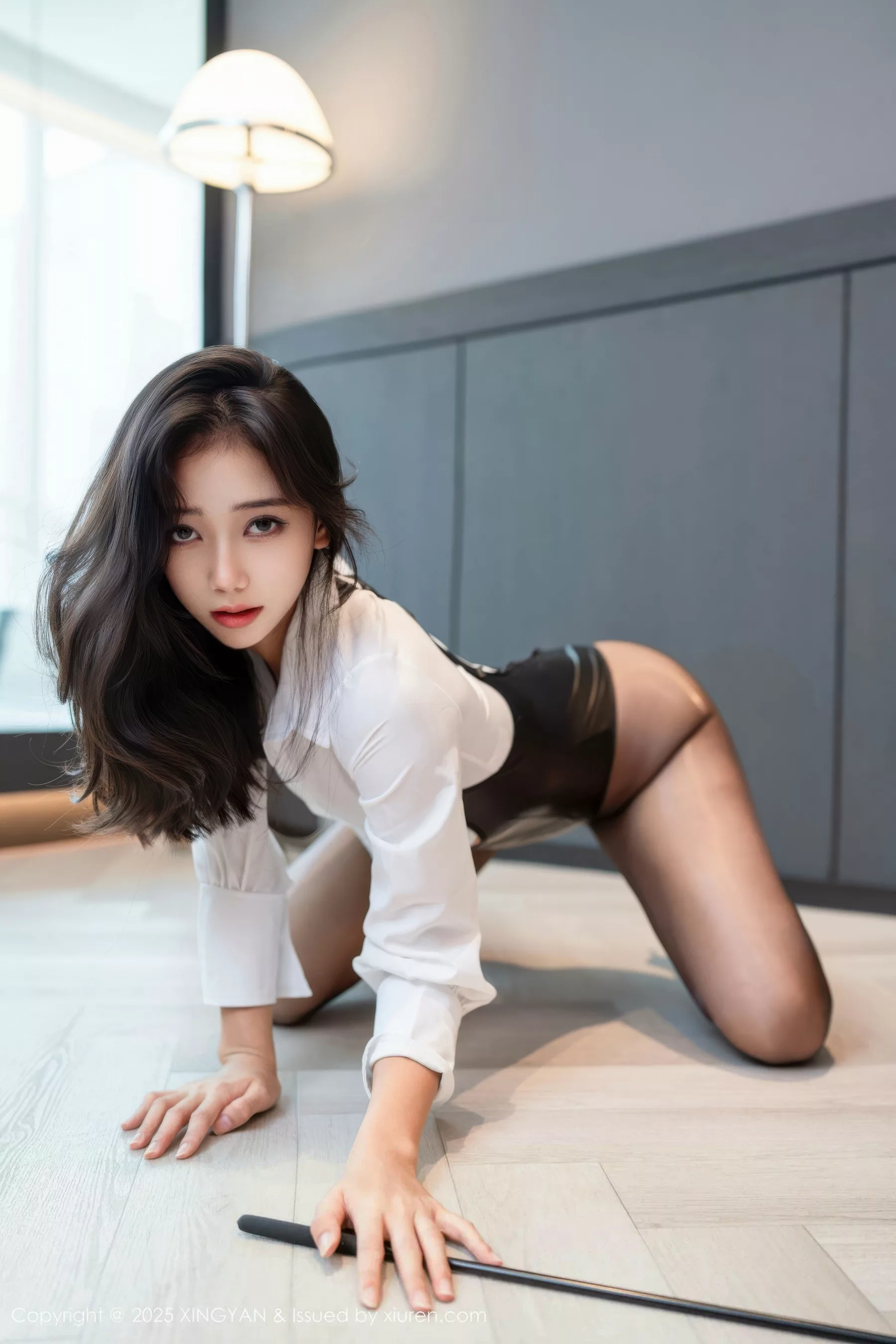 时安安性感白衬衫配连体衣露超薄黑色秀柔美身材绝美写真 第 35 张