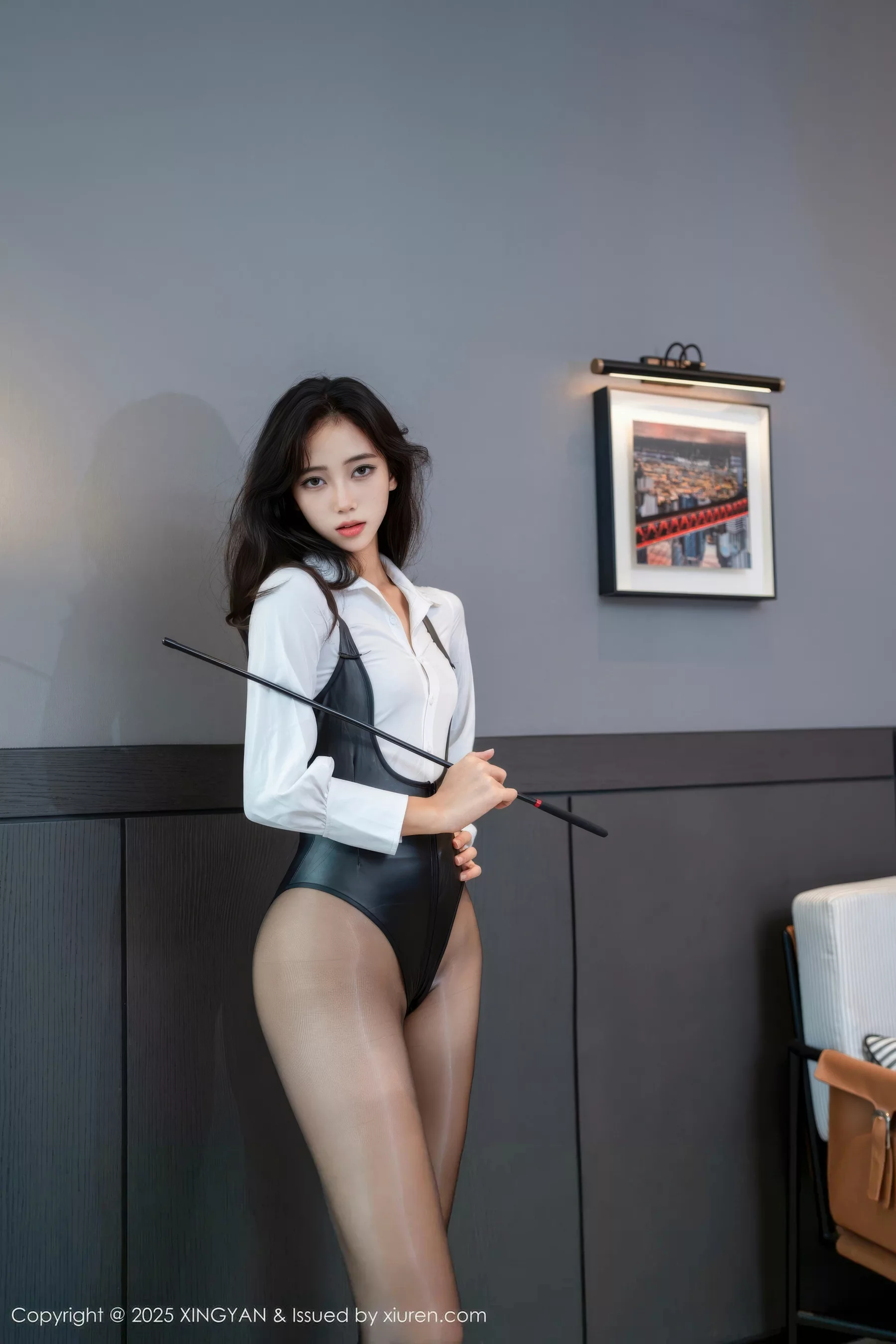 时安安性感白衬衫配连体衣露超薄黑色秀柔美身材绝美写真 第 5 张