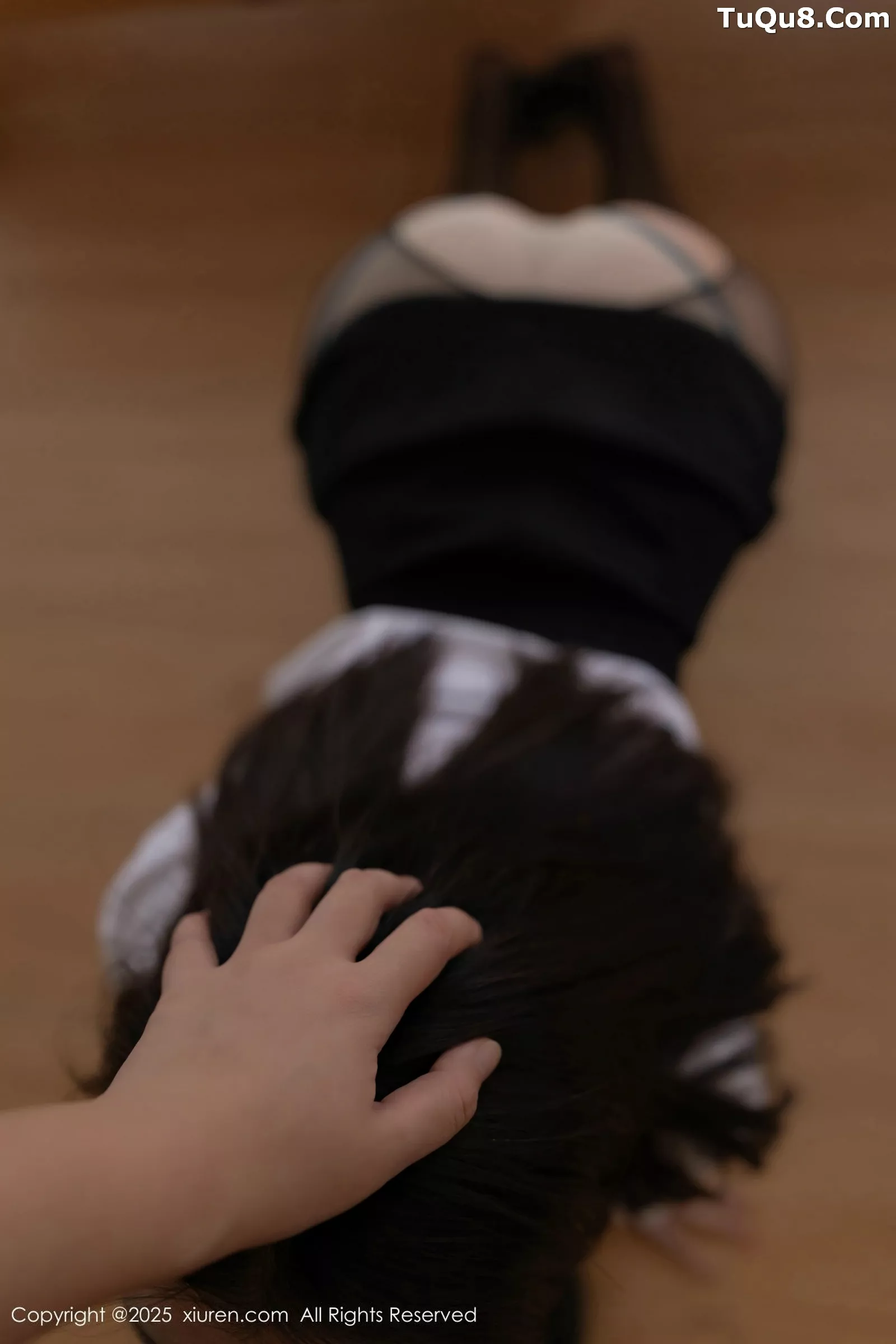 杏子Yada性感白色OL服饰配开档黑丝秀曼妙身姿绝美写真 第 78 张