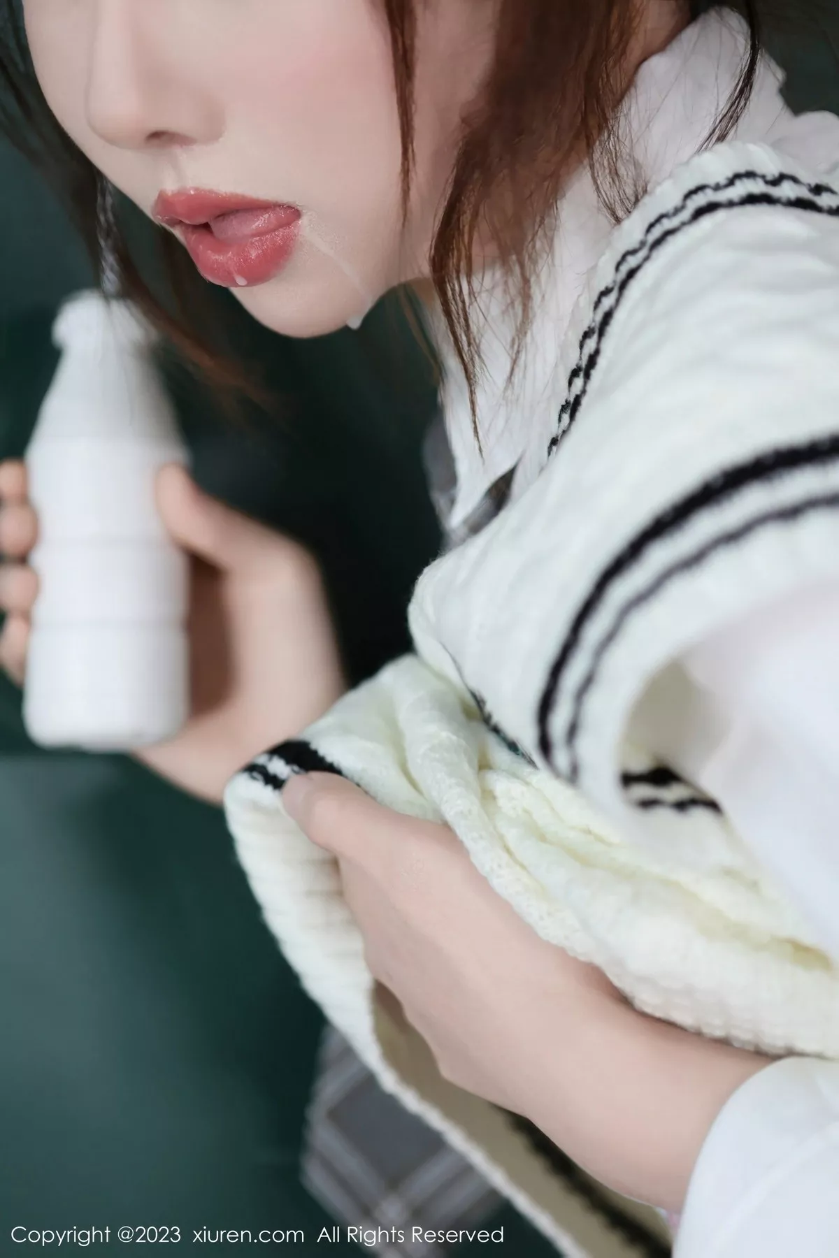 白笑笑性感白色学妹制服露轻透内衣黑丝袜秀美腿绝美写真 第 58 张