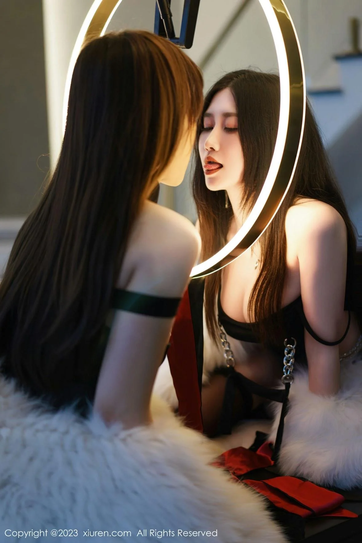 laura阿姣合集性感私房拍摄双峰对决撩人绝美写真 第 12 张