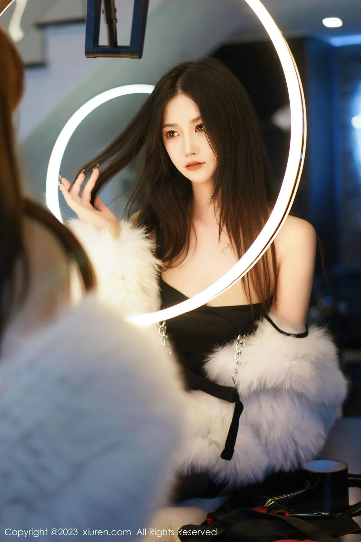 laura阿姣合集性感私房拍摄双峰对决撩人绝美写真 第 6 张