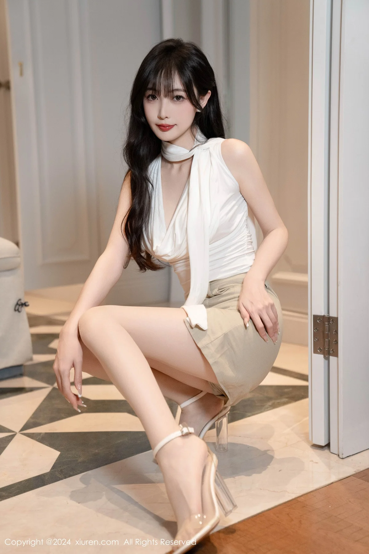 林星阑性感白上衣露白色内衣配超薄肉丝秀曼妙身姿绝美写真 第 50 张